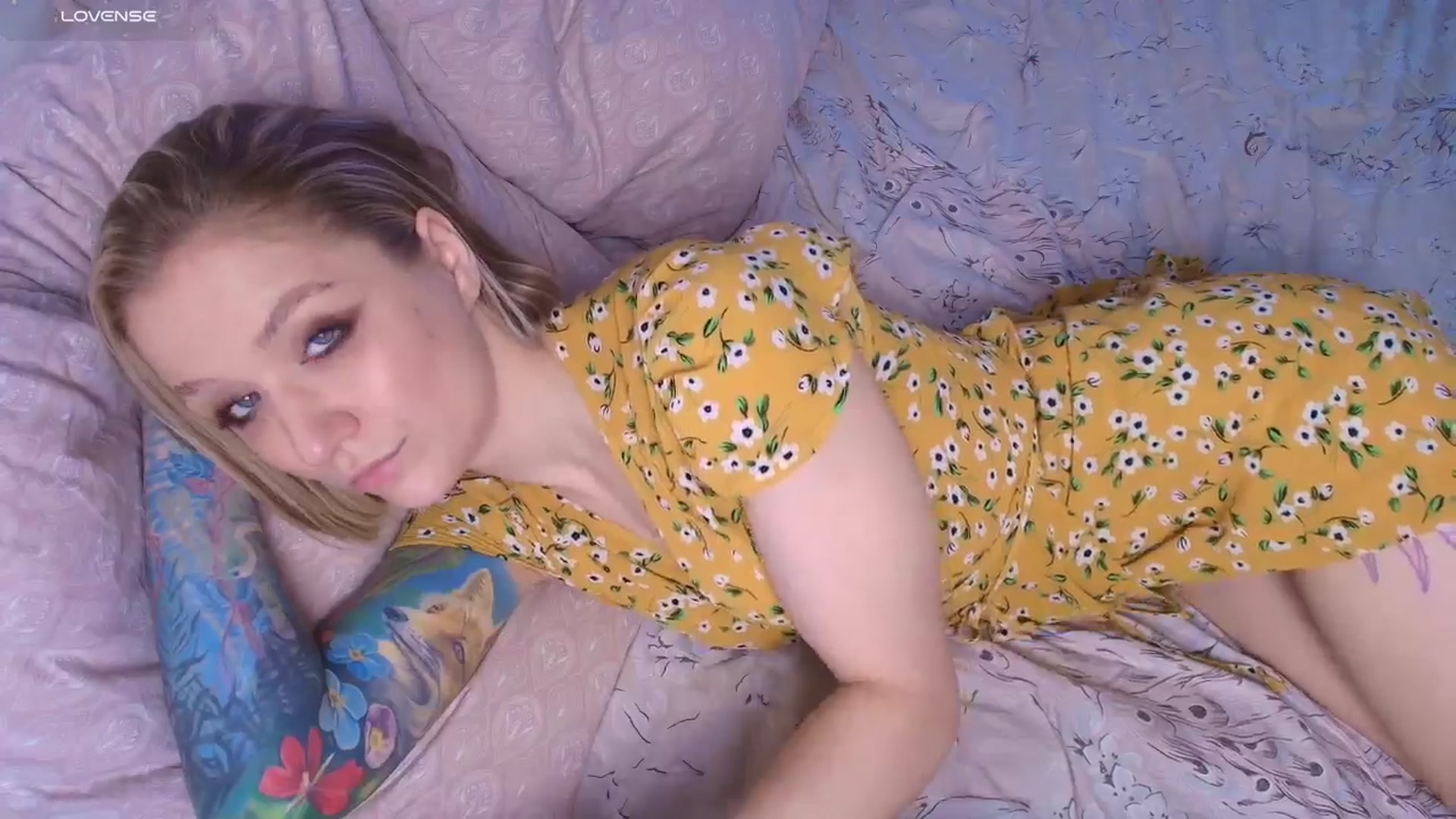 Gallery image thumbnail from Kota_sky's myfreecams stream on, 12/03/2025, 07:32 image 20 of 20