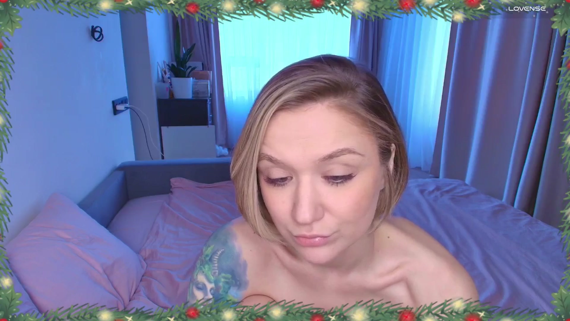 Gallery image thumbnail from Kota_sky's myfreecams stream on, 12/28/2025, 08:10 image 19 of 20