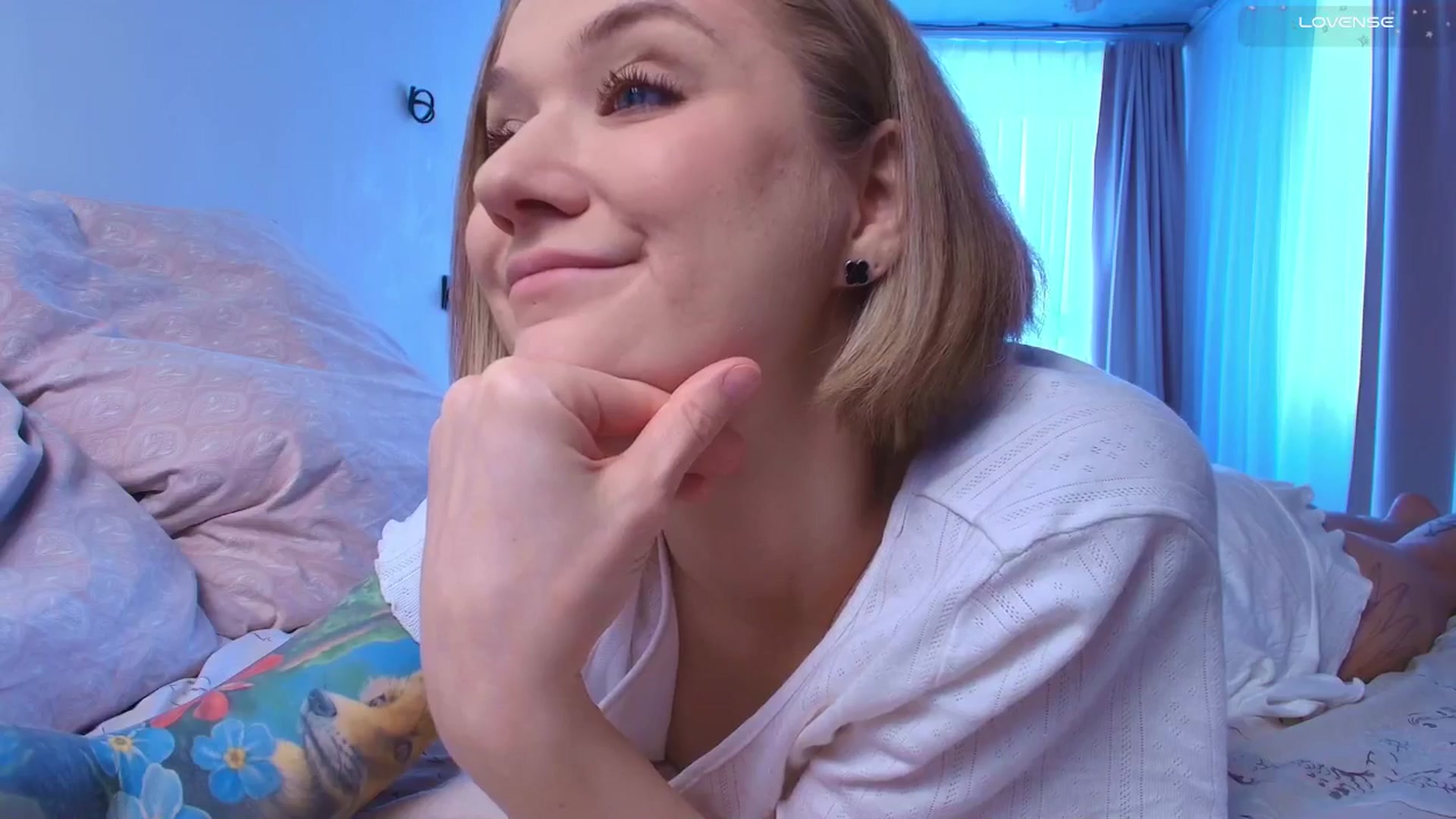 Gallery image thumbnail from Kota_sky's myfreecams stream on, 01/15/2026, 06:32 image 20 of 20