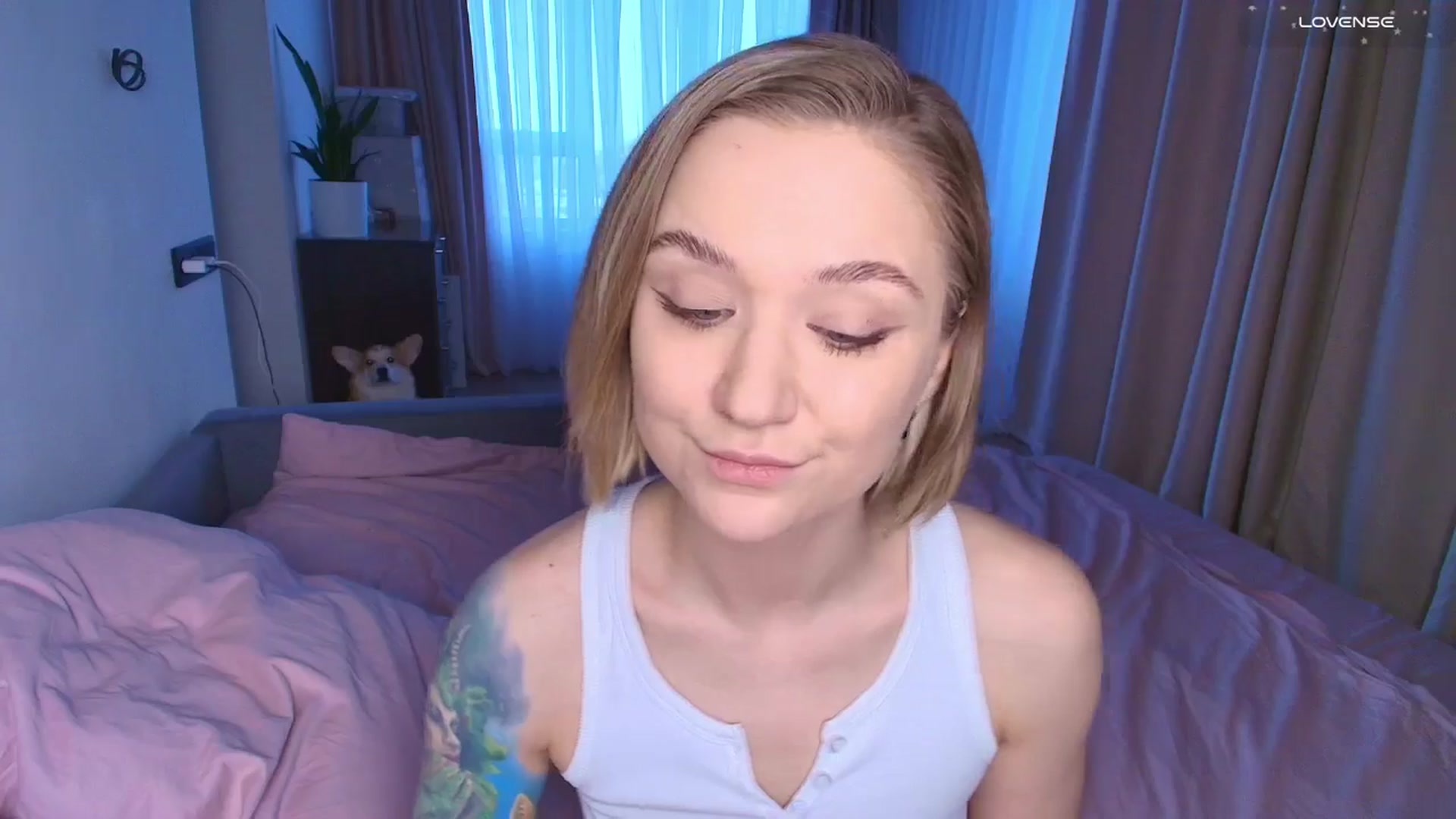 Gallery image thumbnail from Kota_sky's myfreecams stream on, 02/10/2026, 04:27 image 19 of 20