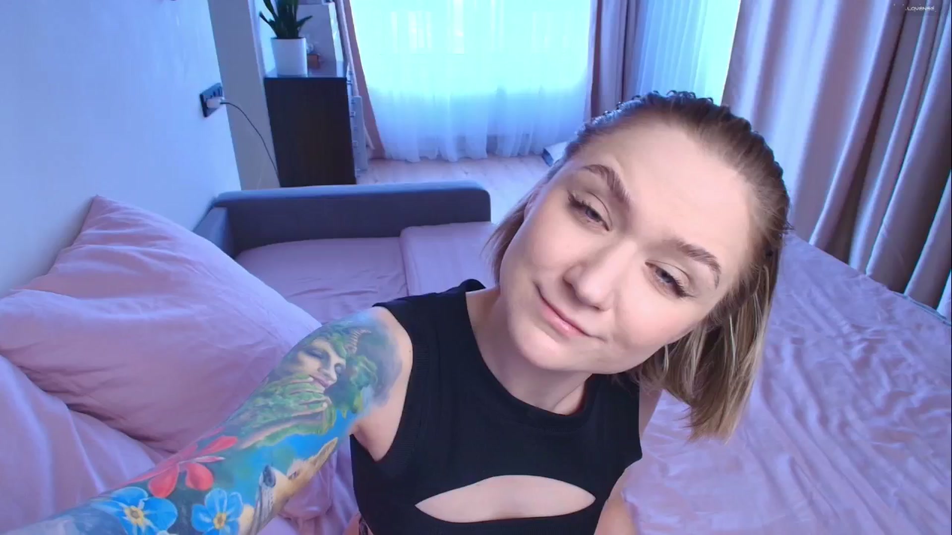 Gallery image thumbnail from Kota_sky's myfreecams stream on, 03/03/2026, 07:05 image 18 of 20