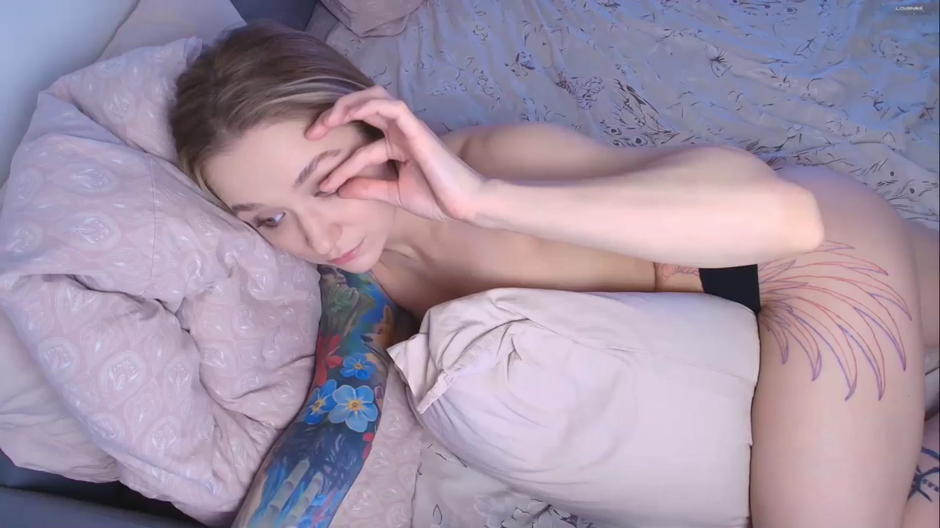 Gallery image thumbnail from Kota_sky's myfreecams stream on, 03/20/2026, 10:08 image 17 of 20