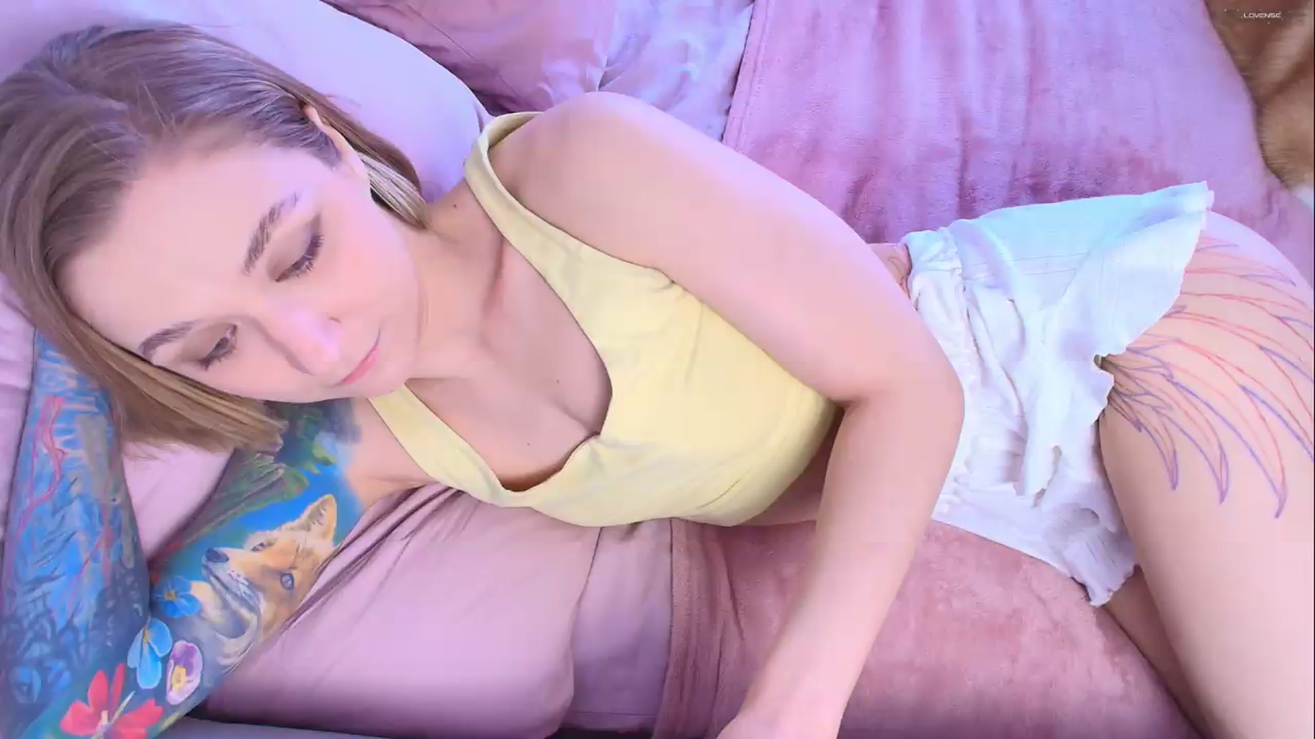 Gallery image thumbnail from Kota_sky's myfreecams stream on, 05/08/2026, 06:46 image 11 of 20