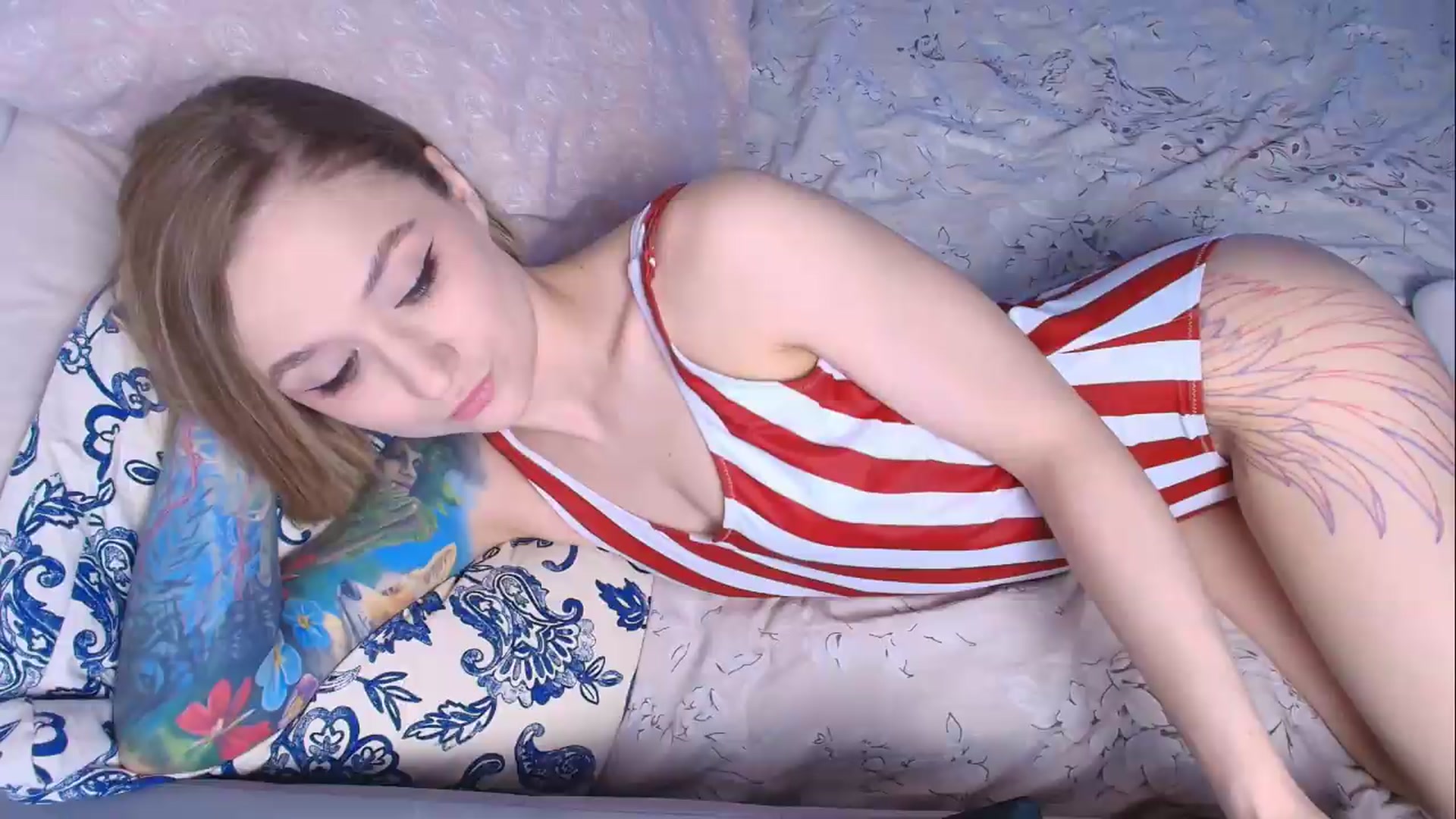 Gallery image thumbnail from Kota_sky's myfreecams stream on, 05/20/2026, 12:43 image 13 of 20