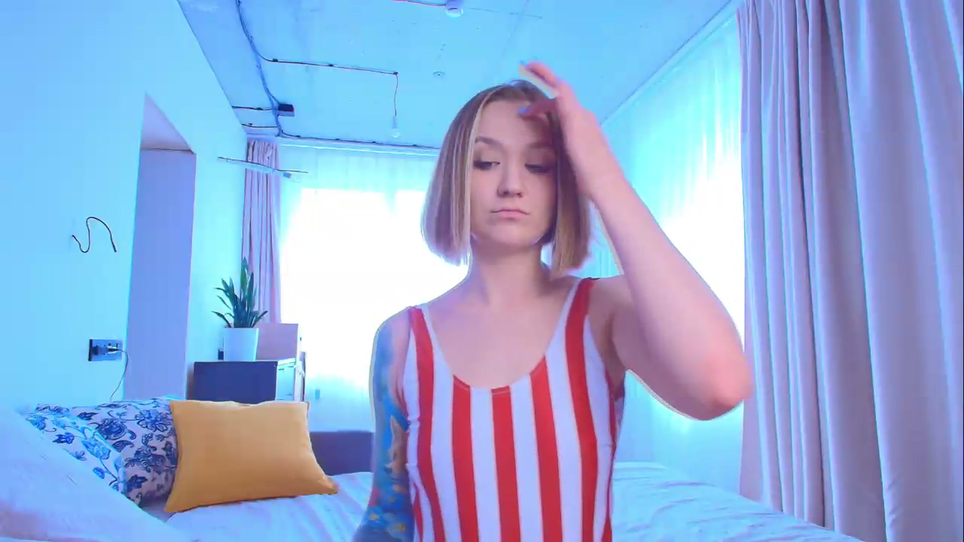Gallery image thumbnail from Kota_sky's myfreecams stream on, 06/15/2026, 05:36 image 10 of 20
