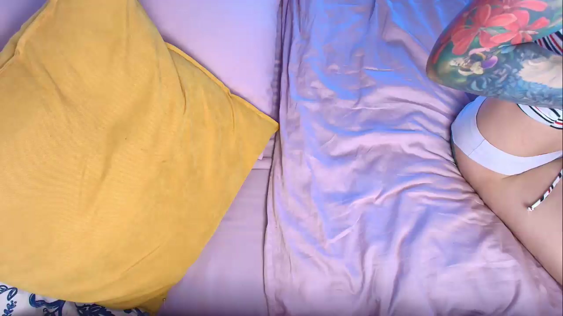 Gallery image thumbnail from Kota_sky's myfreecams stream on, 06/24/2026, 13:34 image 4 of 20