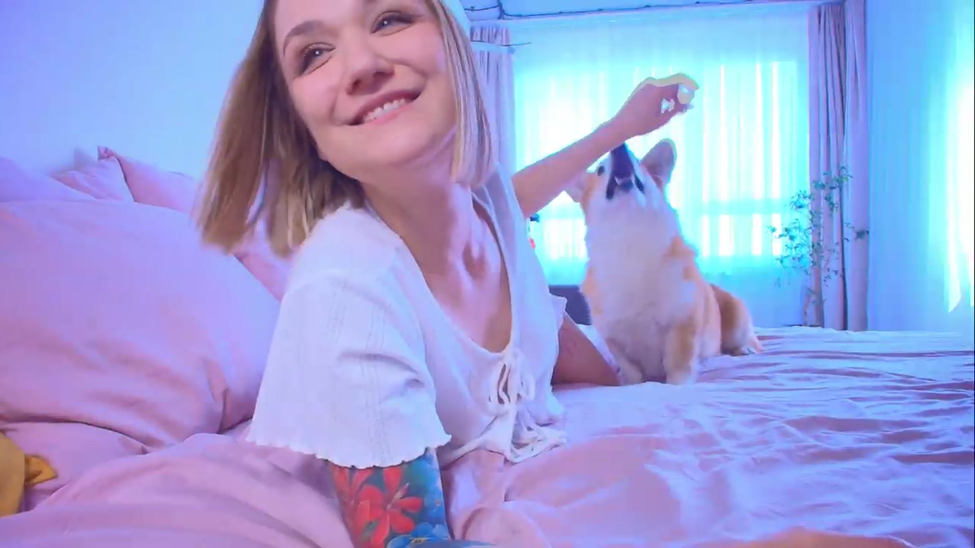 Gallery image thumbnail from Kota_sky's myfreecams stream on, 06/26/2026, 06:50 image 10 of 20