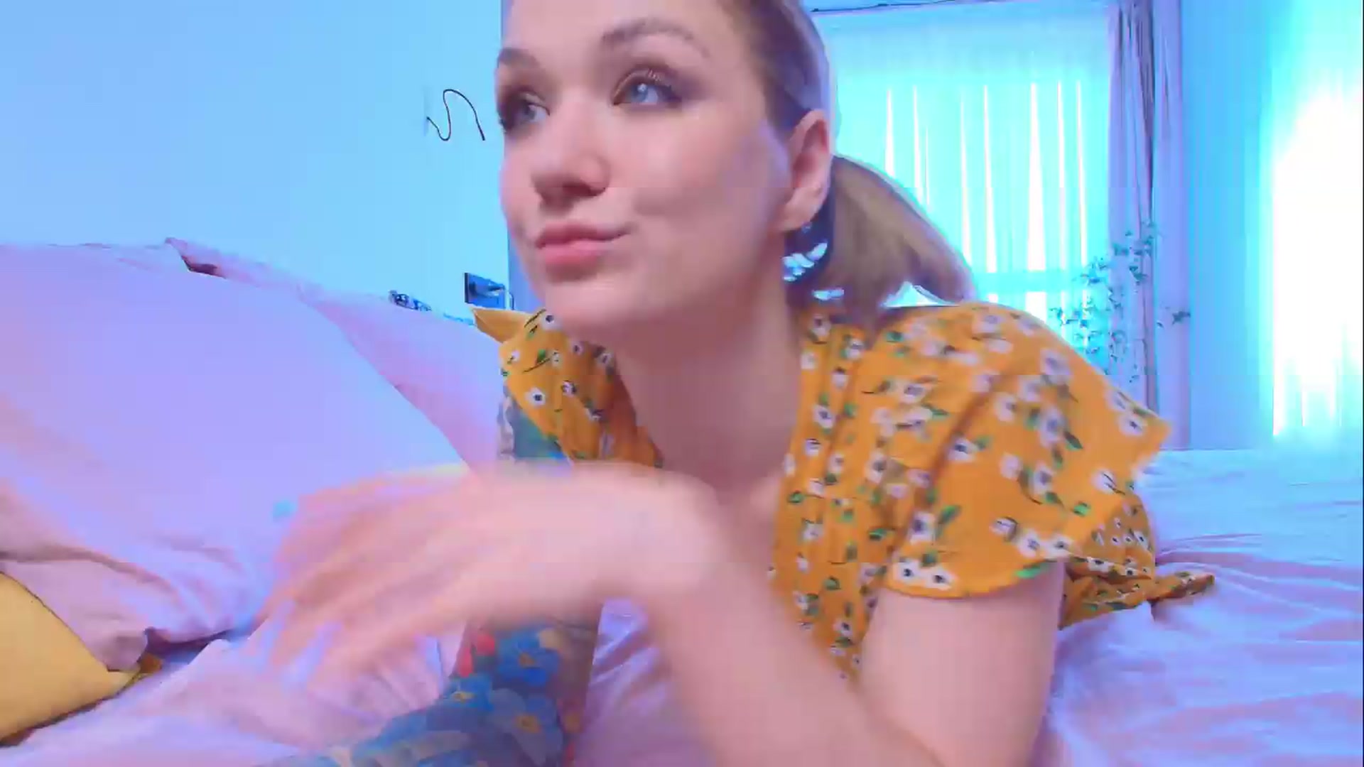 Gallery image thumbnail from Kota_sky's myfreecams stream on, 06/29/2026, 07:33 image 1 of 20