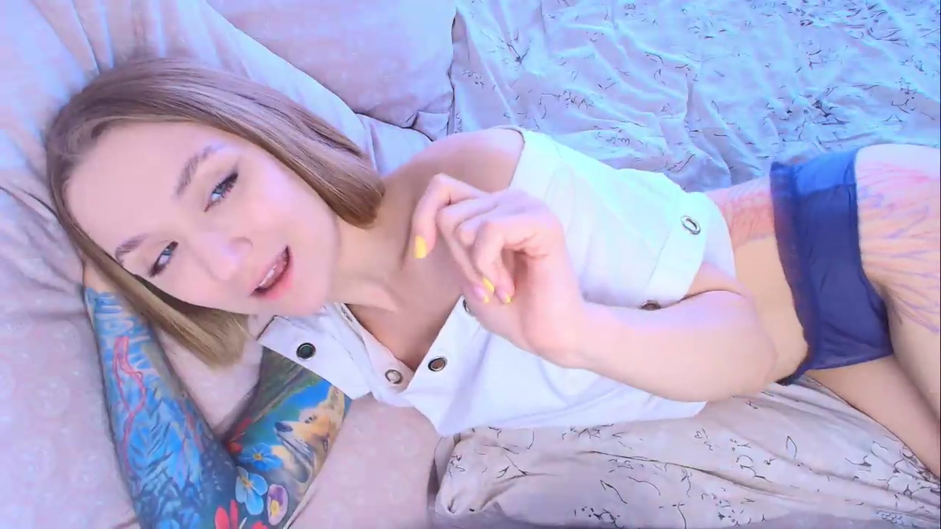 Gallery image thumbnail from Kota_sky's myfreecams stream on, 07/09/2026, 04:21 image 13 of 20