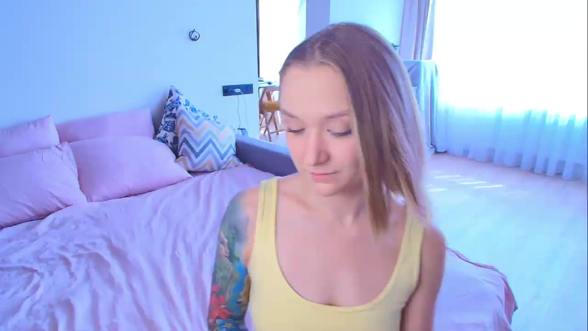 Gallery image thumbnail from Kota_sky's myfreecams stream on, 08/12/2026, 03:21 image 13 of 20