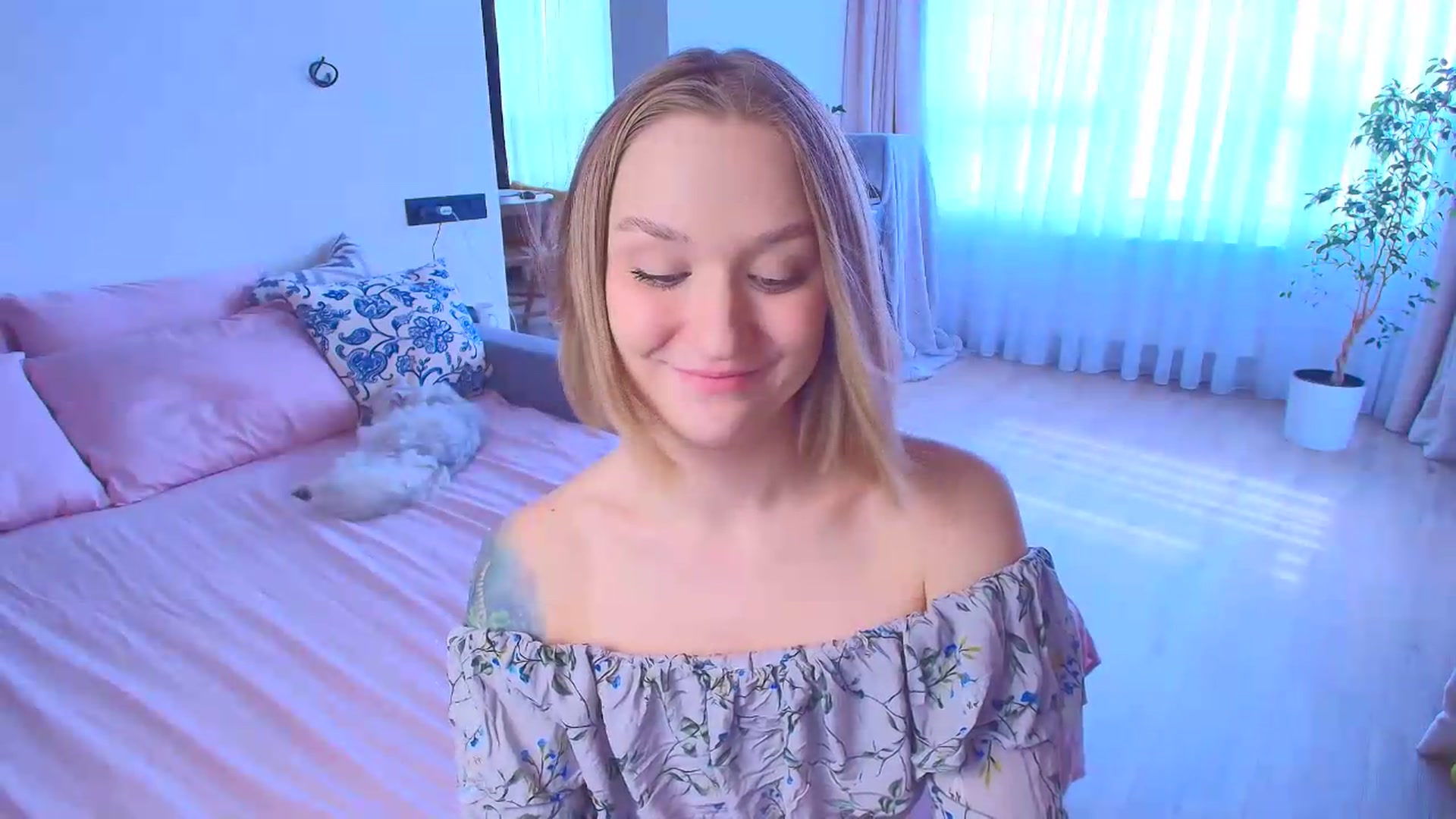 Gallery image thumbnail from Kota_sky's myfreecams stream on, 08/18/2026, 06:46 image 13 of 20