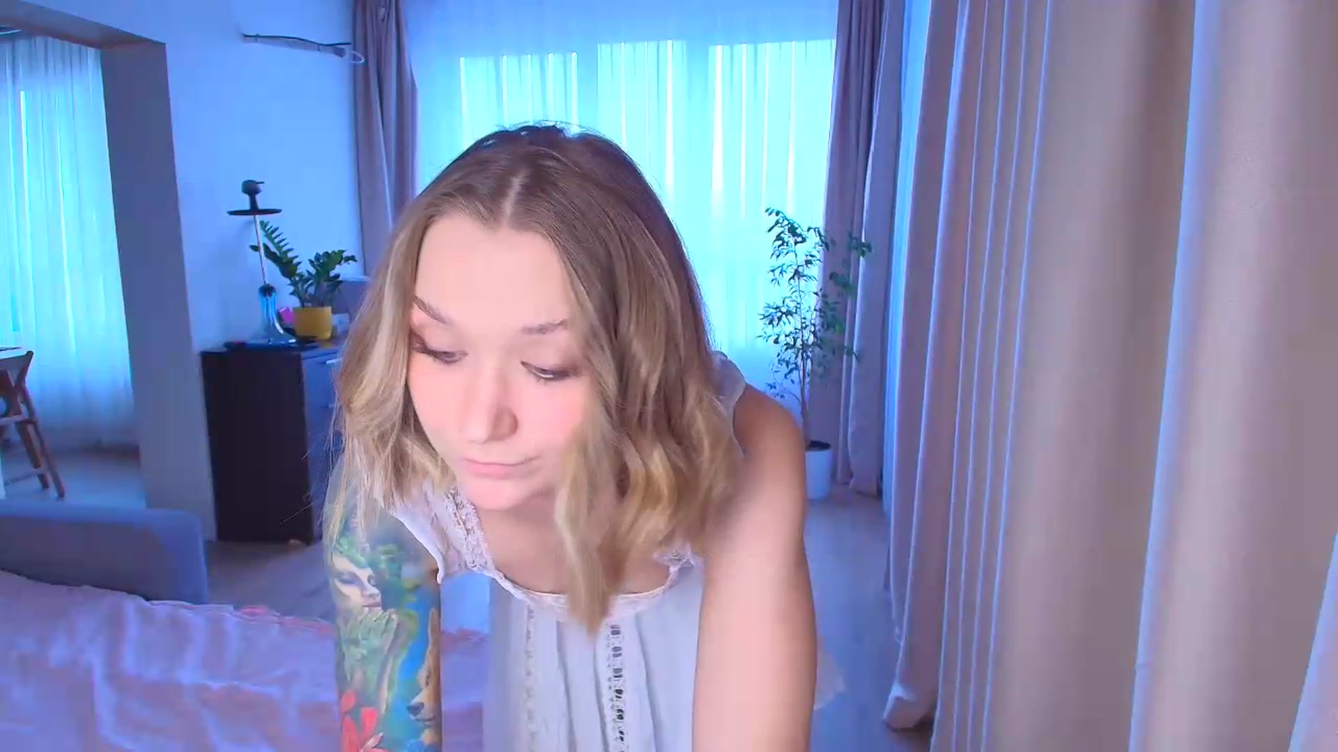 Gallery image thumbnail from Kota_sky's myfreecams stream on, 08/25/2026, 04:11 image 20 of 20