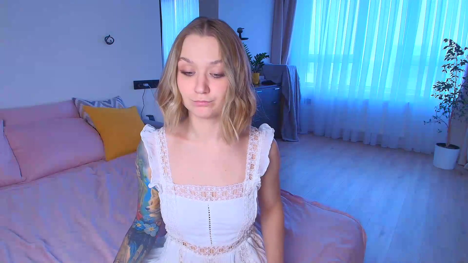 Gallery image thumbnail from Kota_sky's myfreecams stream on, 08/25/2026, 06:43 image 10 of 20