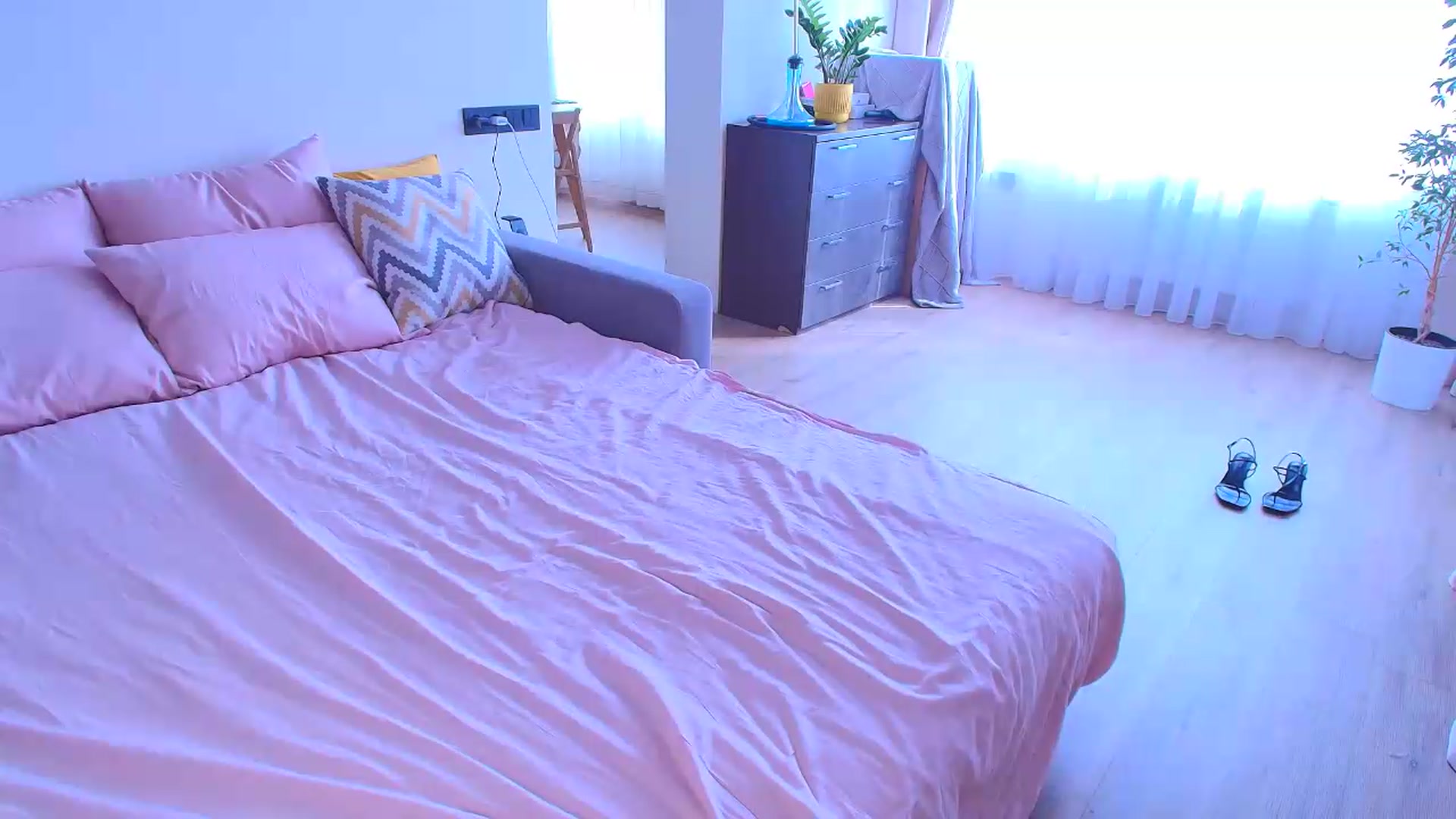 Gallery image thumbnail from Kota_sky's myfreecams stream on, 08/26/2026, 04:30 image 10 of 20