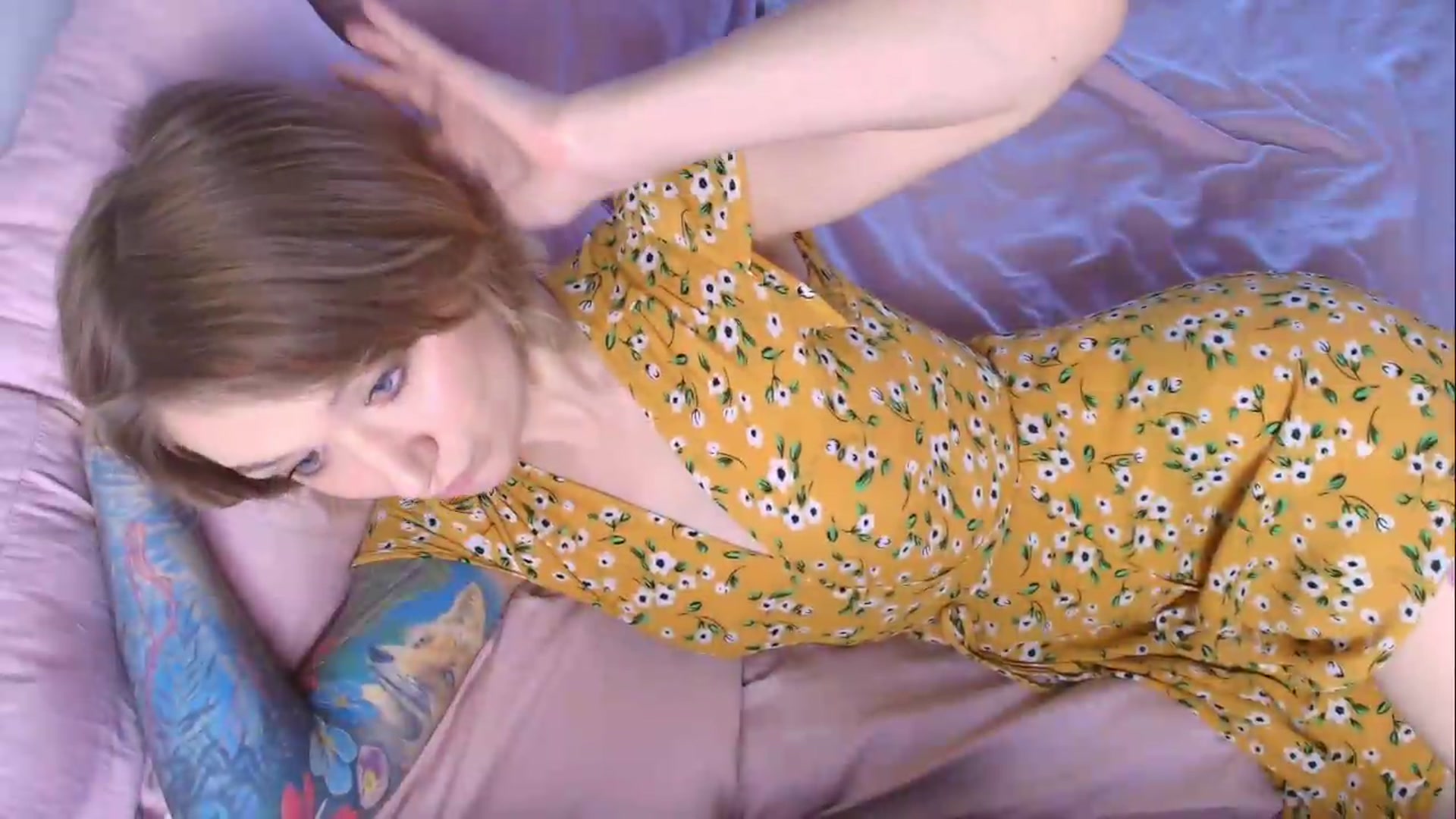 Gallery image thumbnail from Kota_sky's myfreecams stream on, 08/28/2026, 06:36 image 12 of 20