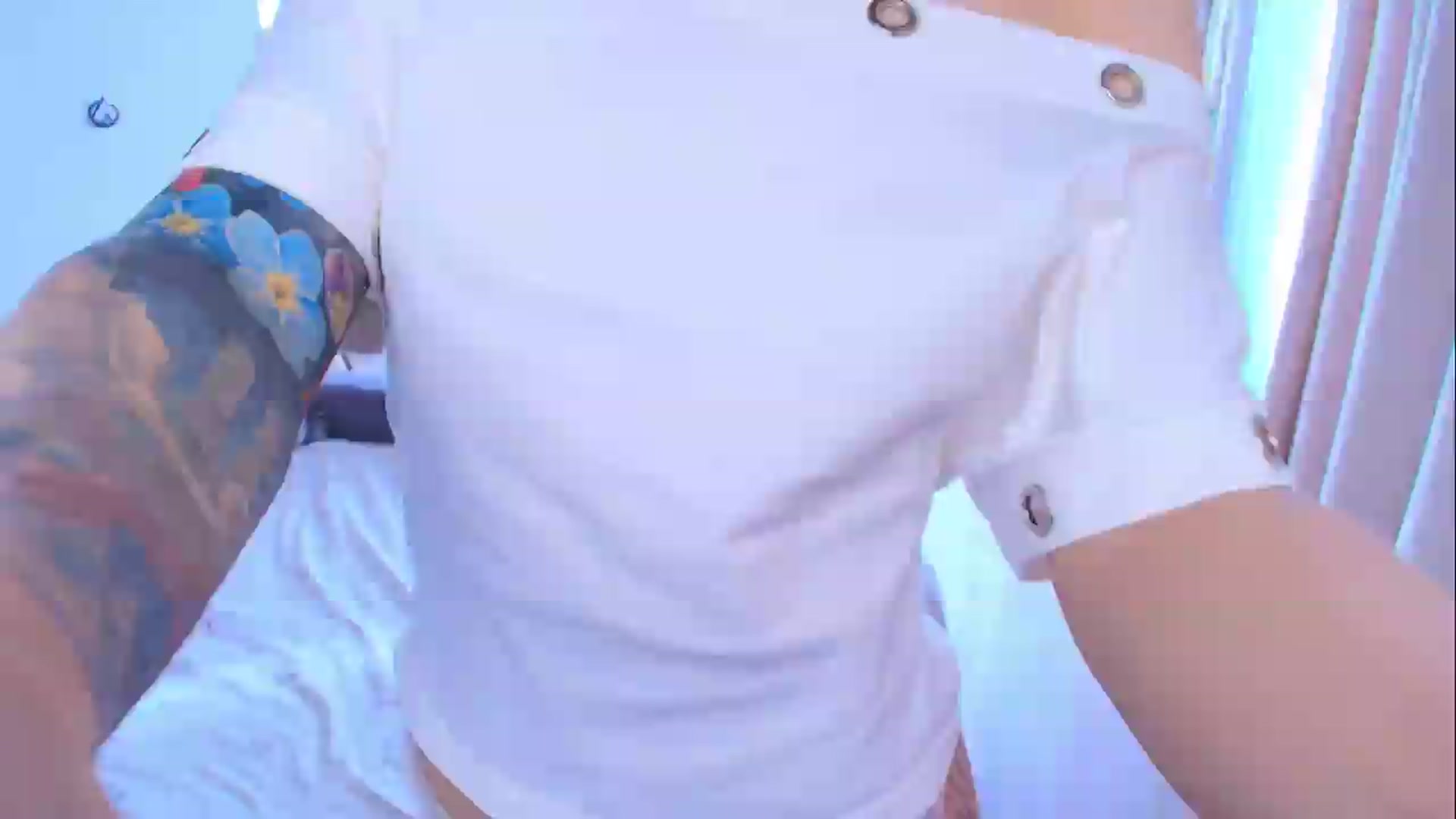 Gallery image thumbnail from Kota_sky's myfreecams stream on, 09/08/2026, 03:27 image 11 of 20