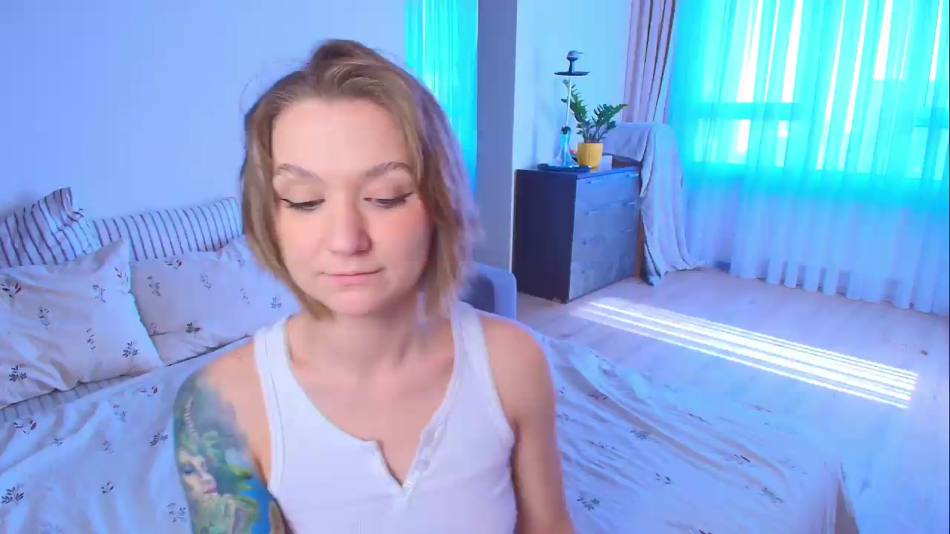 Gallery image thumbnail from Kota_sky's myfreecams stream on, 09/09/2026, 07:34 image 3 of 20