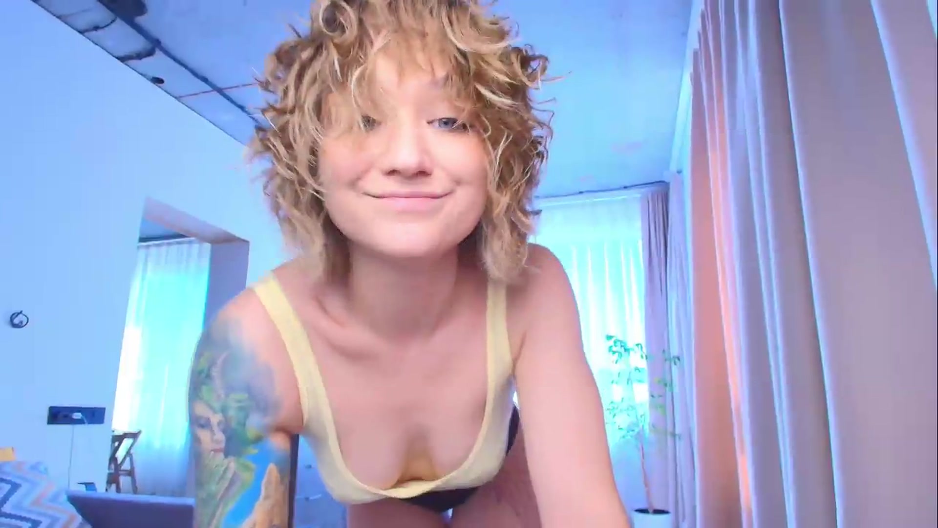 Gallery image thumbnail from Kota_sky's myfreecams stream on, 09/10/2026, 04:34 image 17 of 20