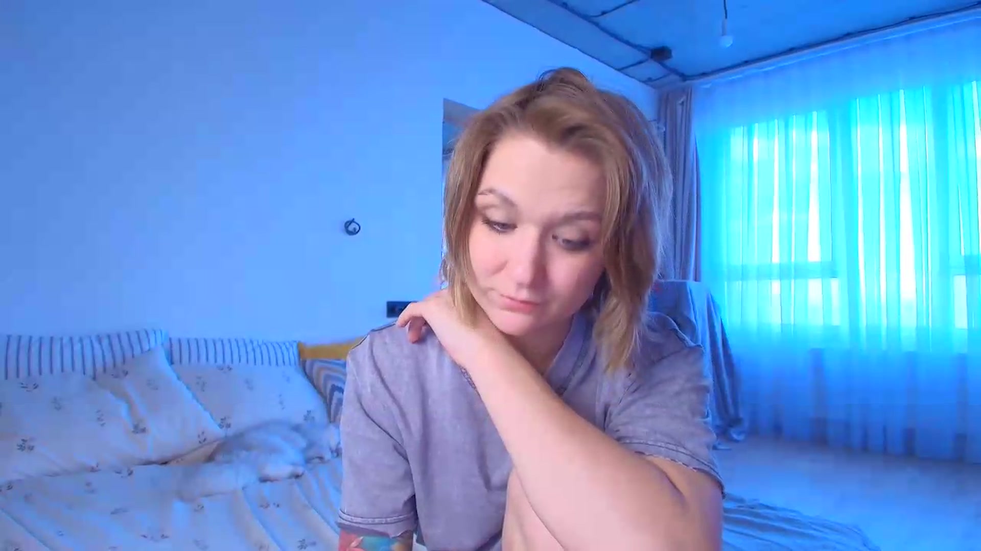 Gallery image thumbnail from Kota_sky's myfreecams stream on, 09/14/2026, 11:05 image 14 of 20