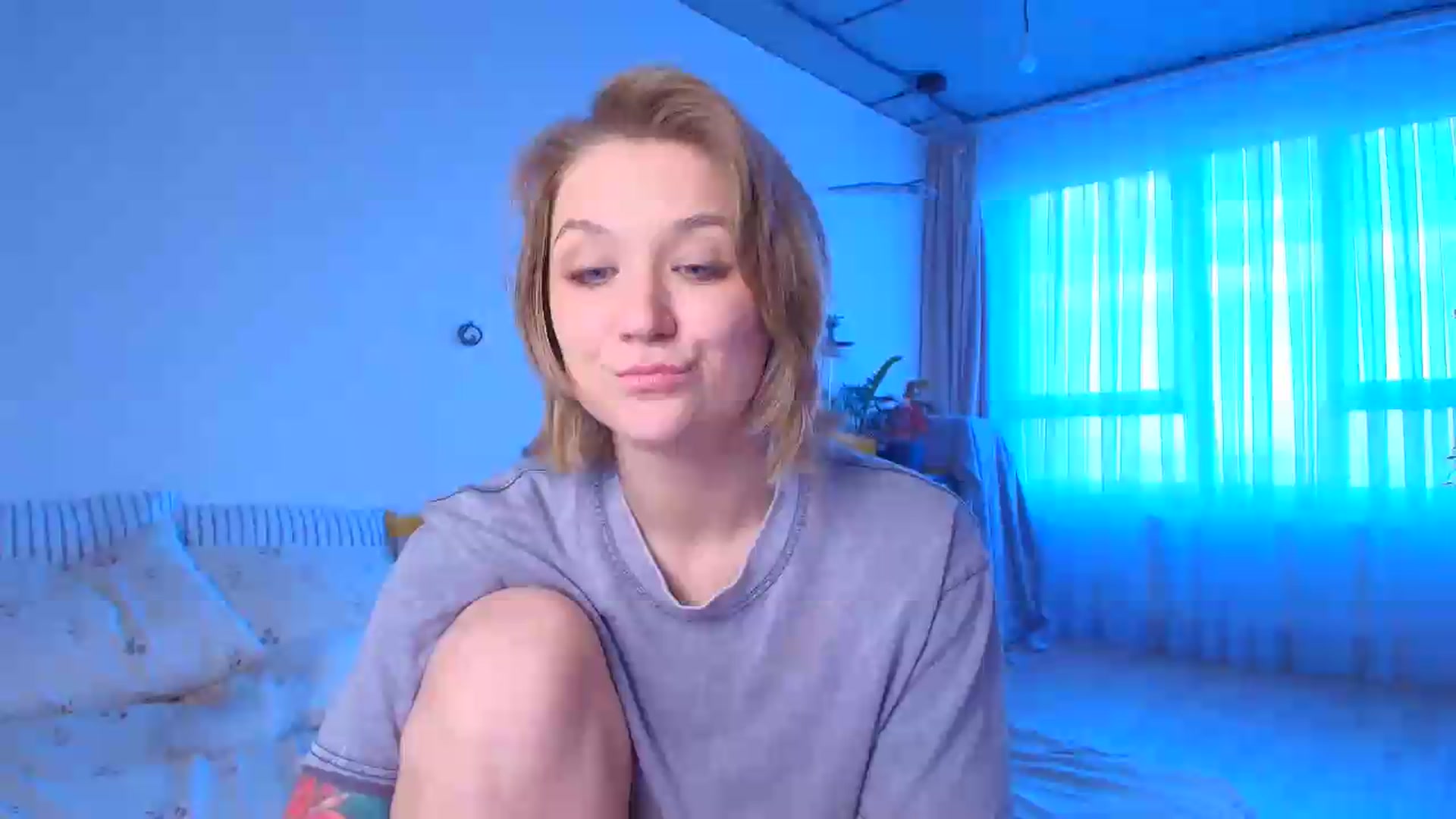 Gallery image thumbnail from Kota_sky's myfreecams stream on, 09/14/2026, 11:05 image 18 of 20
