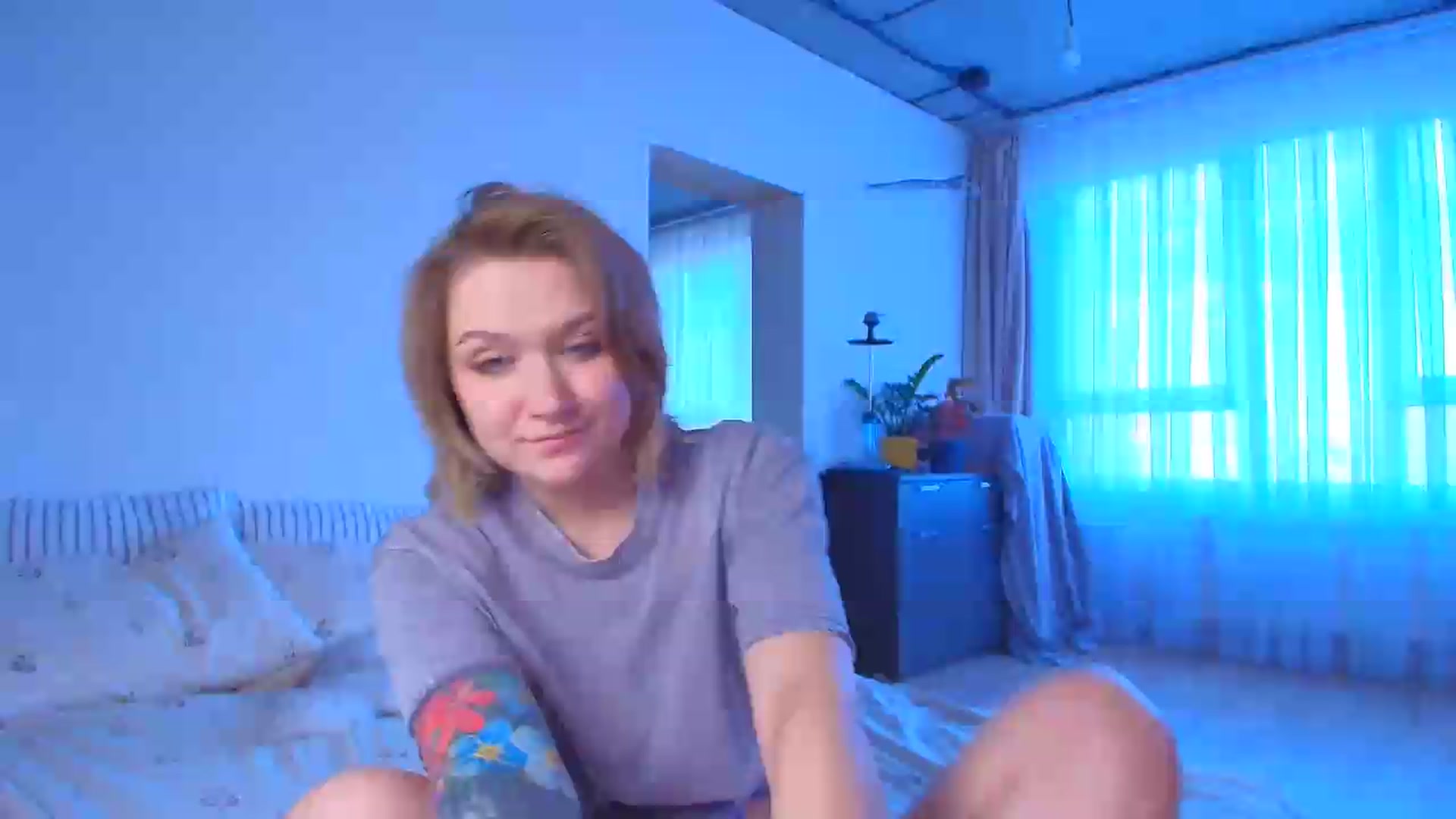 Gallery image thumbnail from Kota_sky's myfreecams stream on, 09/14/2026, 11:05 image 11 of 20