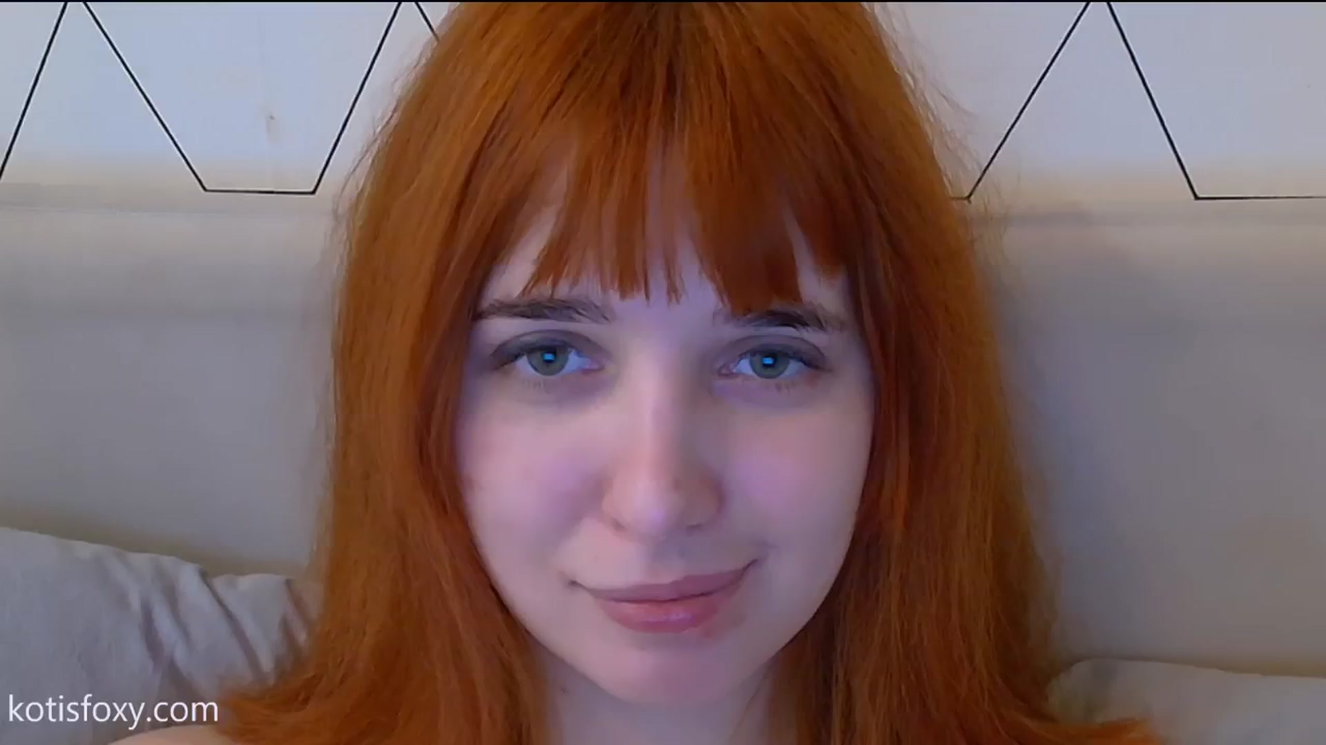 Gallery image thumbnail from KotisFoxy's myfreecams stream on, 11/22/2024, 06:46 image 4 of 20