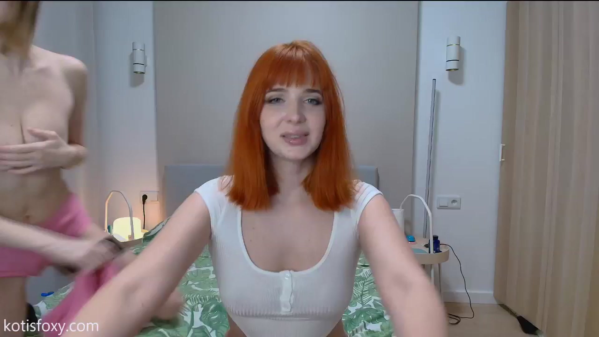 Gallery image thumbnail from KotisFoxy's myfreecams stream on, 12/04/2024, 18:27 image 5 of 20