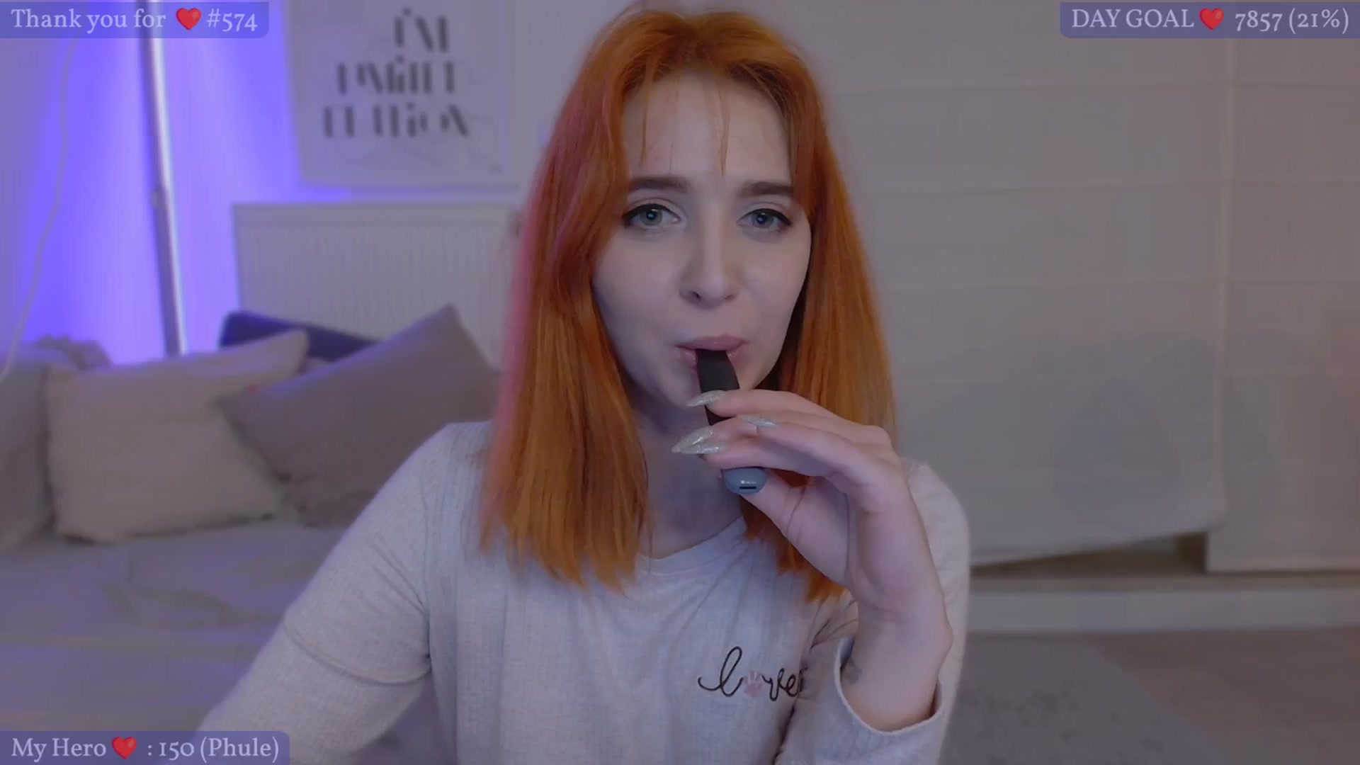 Gallery image thumbnail from KotisFoxy's myfreecams stream on, 01/08/2025, 01:10 image 5 of 20