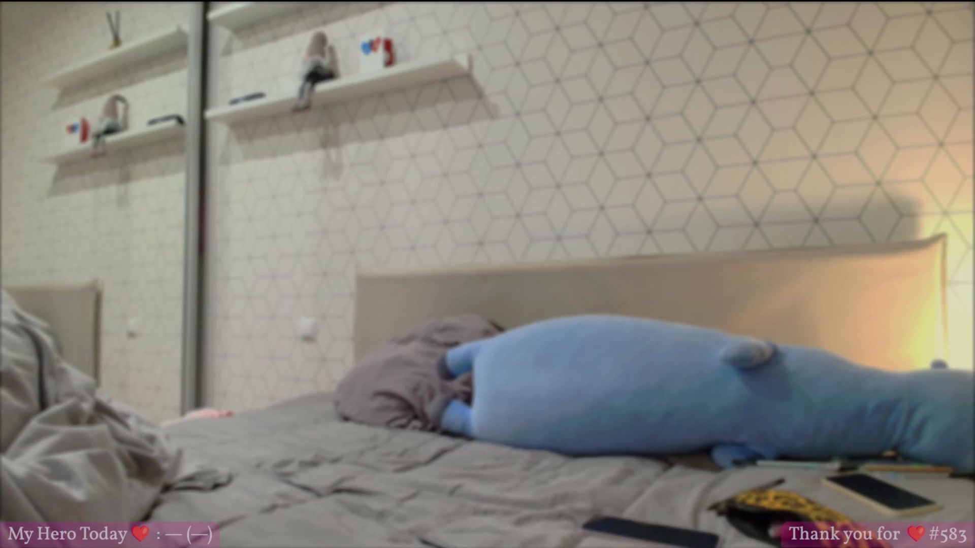 Gallery image thumbnail from KotisFoxy's myfreecams stream on, 03/01/2025, 22:18 image 15 of 20