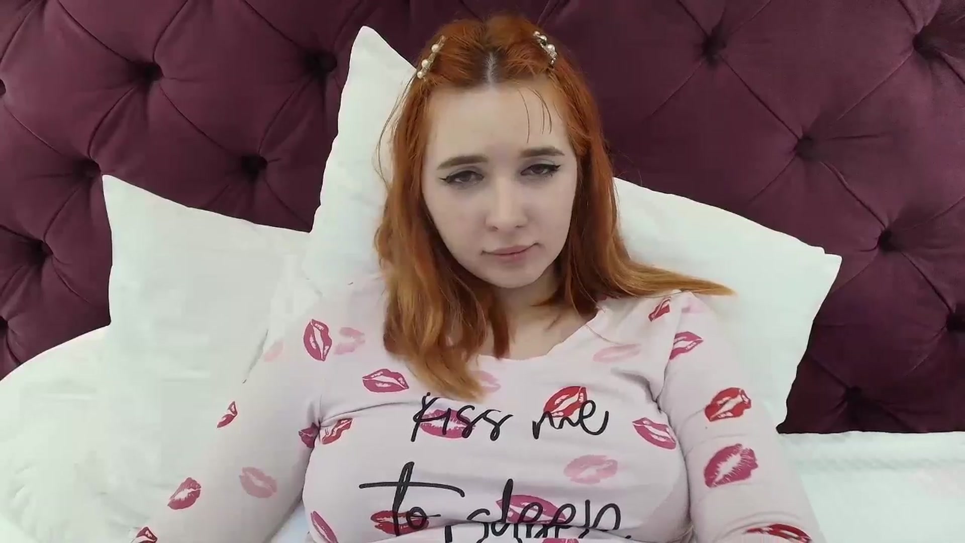 Gallery image thumbnail from KotisFoxy's myfreecams stream on, 03/06/2025, 01:31 image 9 of 20