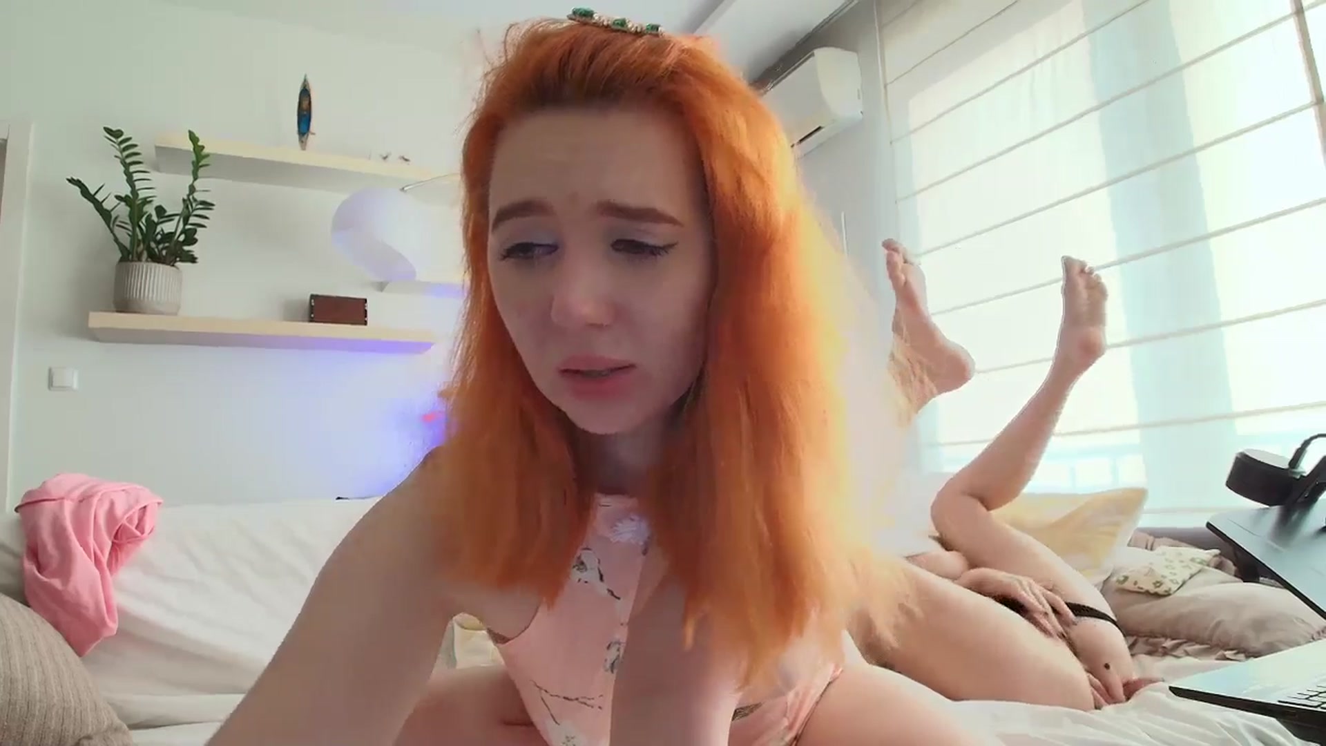 Gallery image thumbnail from KotisFoxy's myfreecams stream on, 03/12/2025, 07:08 image 8 of 20