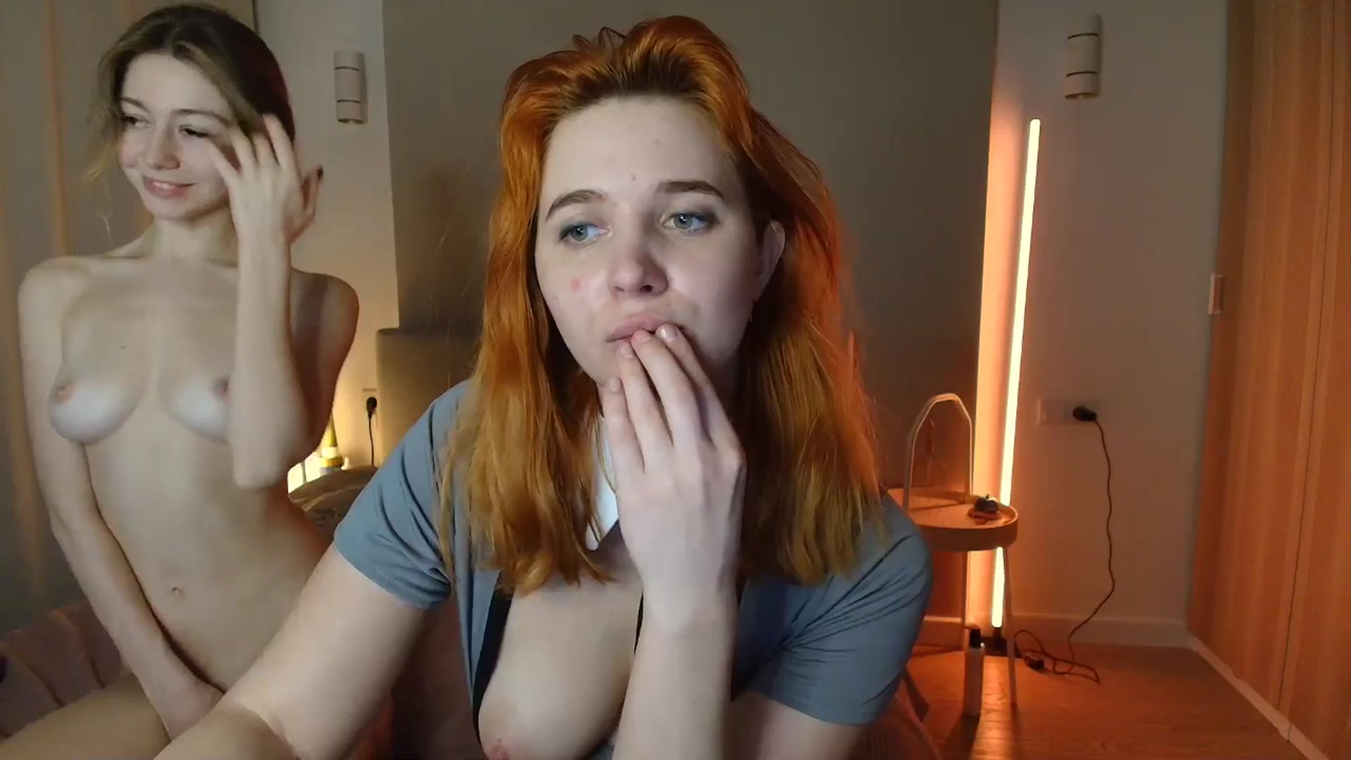 Gallery image thumbnail from KotisFoxy's myfreecams stream on, 03/13/2025, 03:21 image 20 of 20