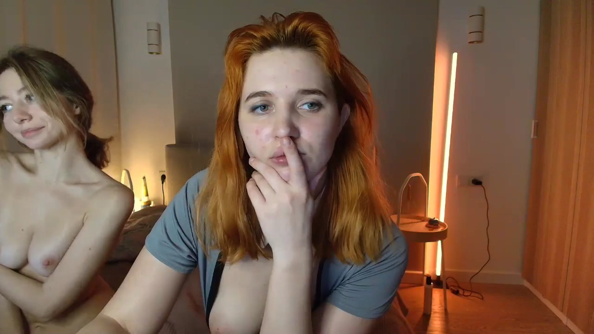 Gallery image thumbnail from KotisFoxy's myfreecams stream on, 03/13/2025, 03:21 image 19 of 20