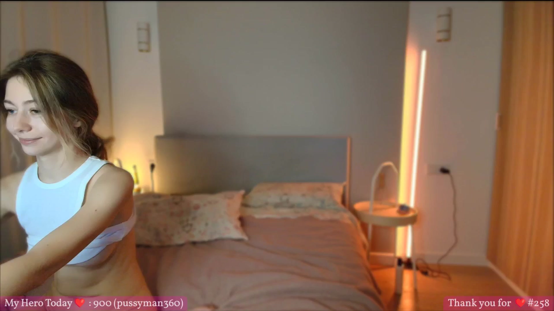 Gallery image thumbnail from KotisFoxy's myfreecams stream on, 03/13/2025, 04:00 image 1 of 20