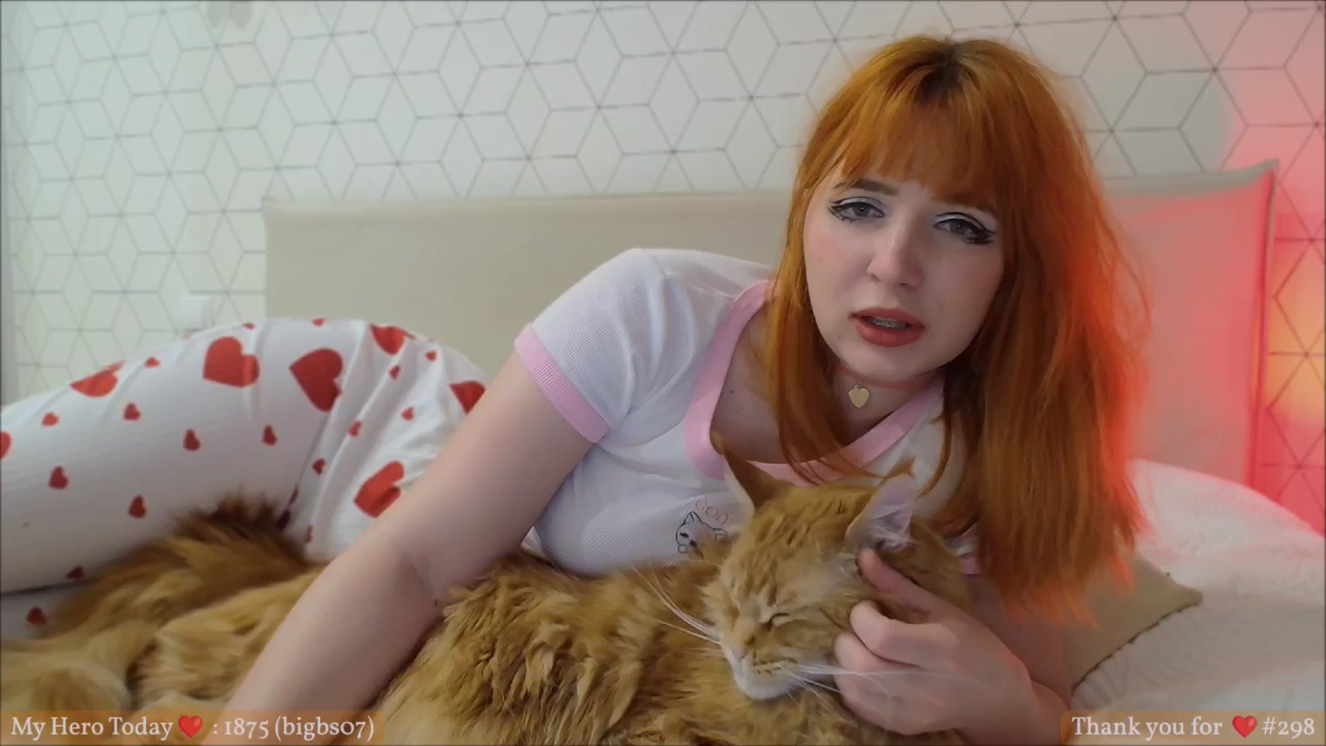 Gallery image thumbnail from KotisFoxy's myfreecams stream on, 03/25/2025, 20:43 image 19 of 20