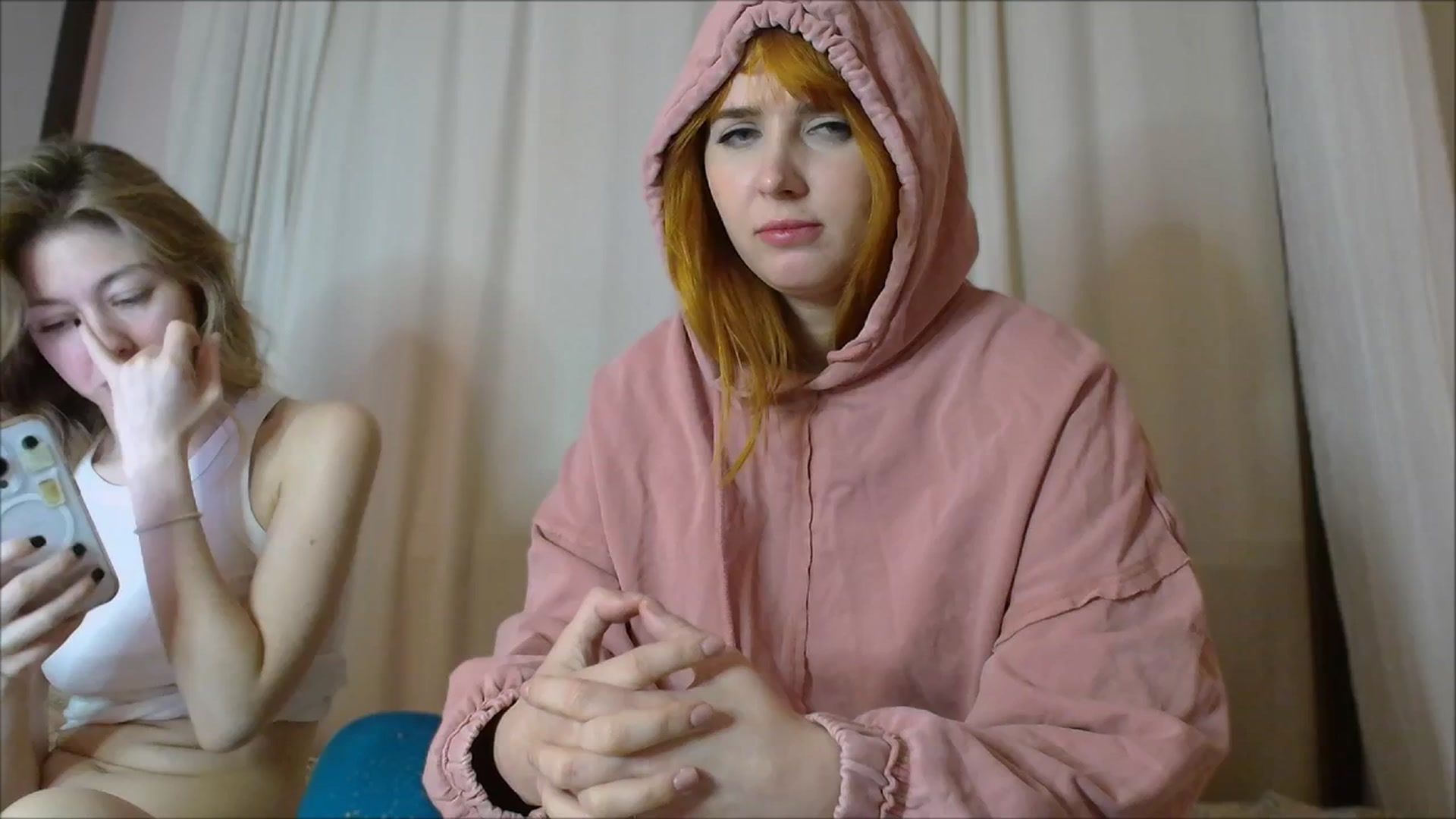 Gallery image thumbnail from KotisFoxy's myfreecams stream on, 05/05/2025, 24:00 image 1 of 20