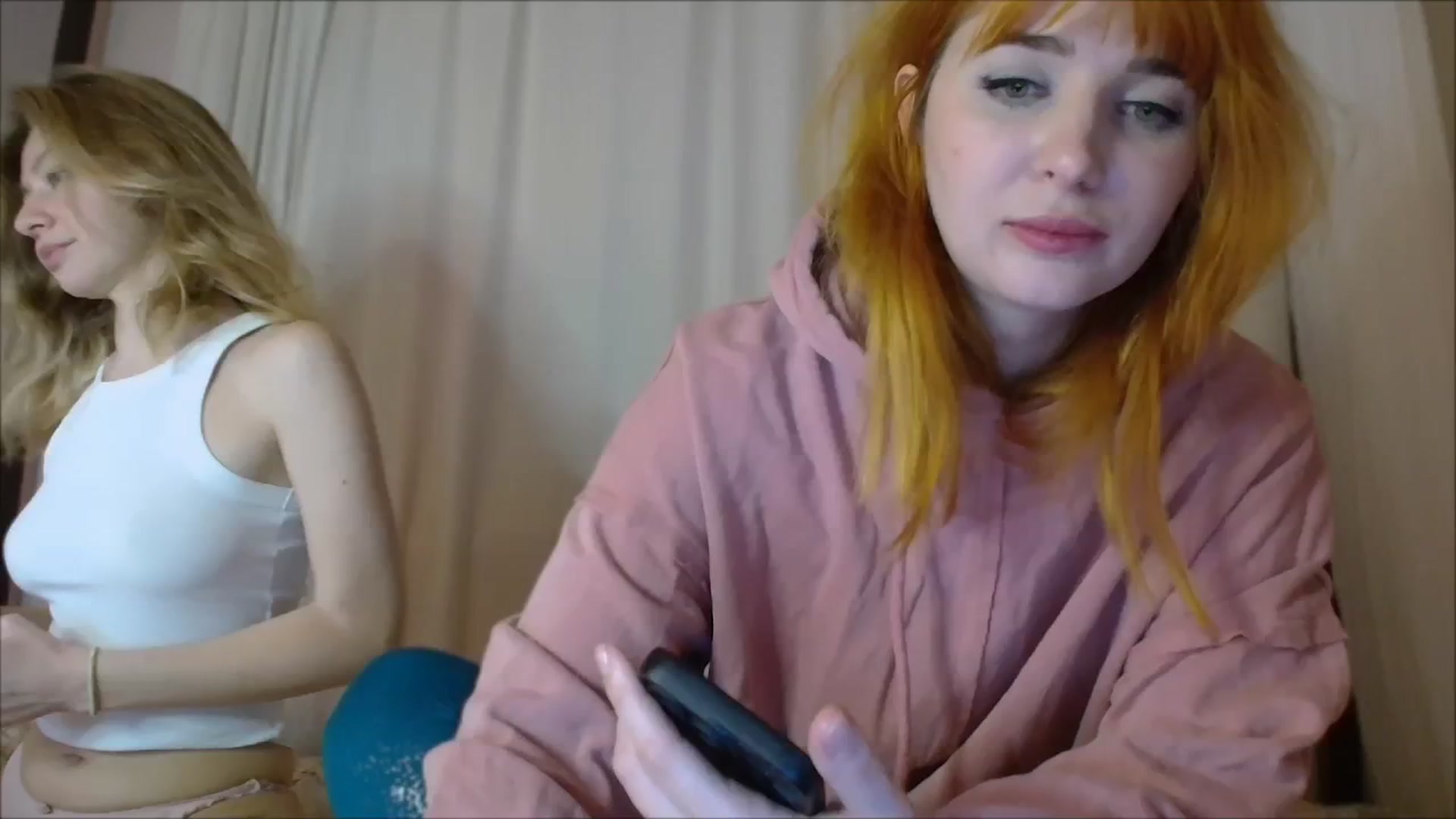 Gallery image thumbnail from KotisFoxy's myfreecams stream on, 05/05/2025, 24:12 image 1 of 20