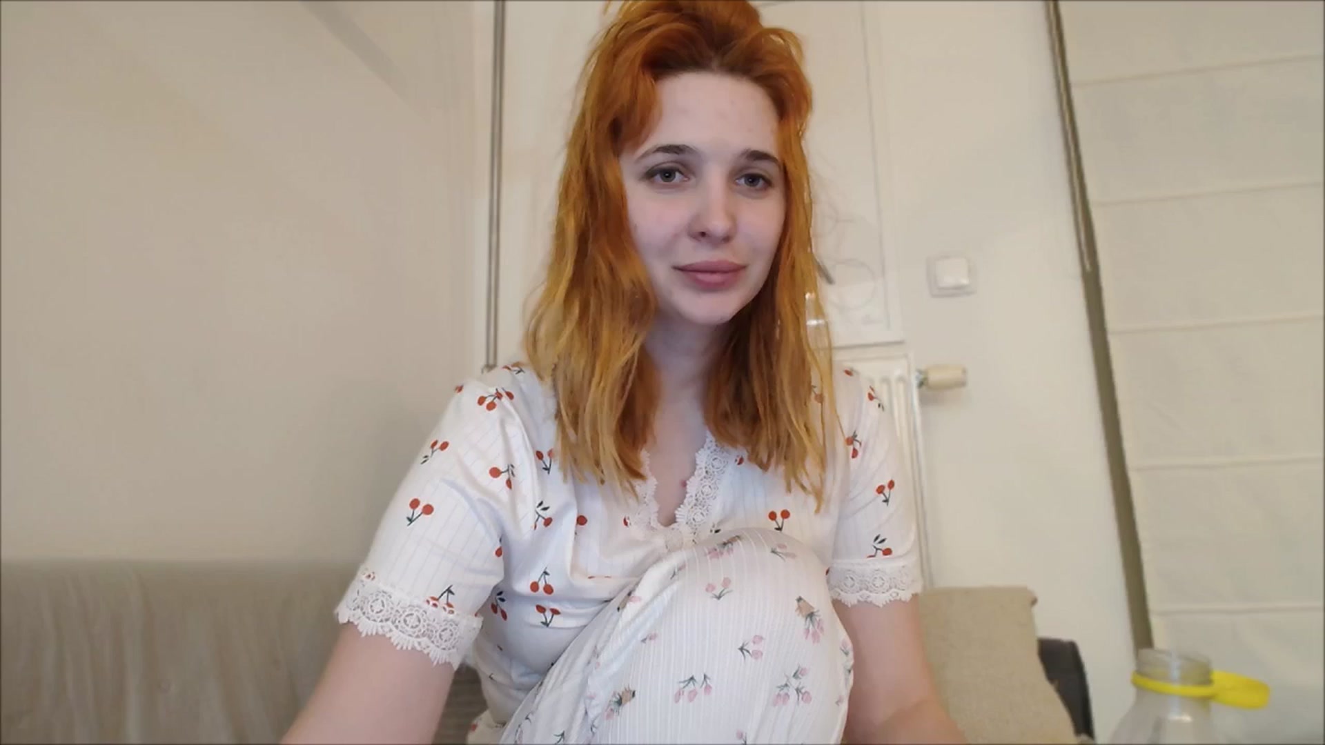 Gallery image thumbnail from KotisFoxy's myfreecams stream on, 05/25/2025, 21:16 image 4 of 20