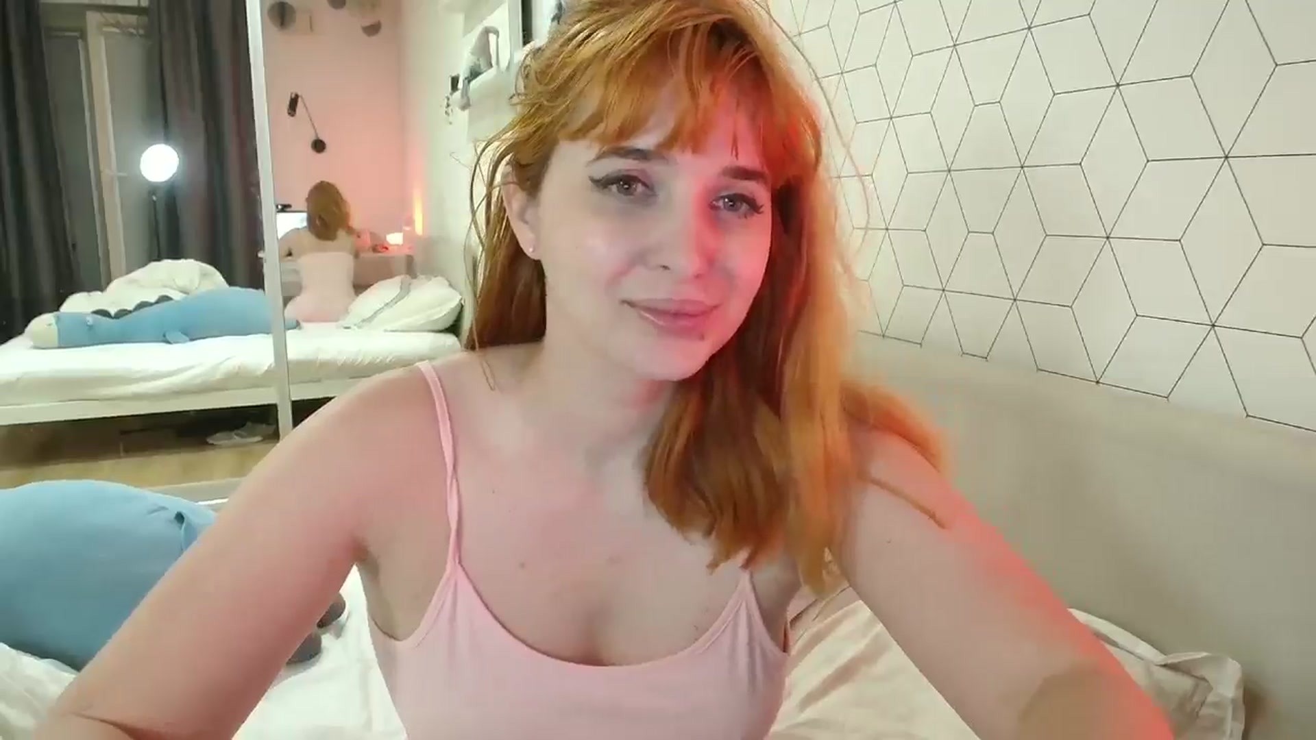 Gallery image thumbnail from KotisFoxy's myfreecams stream on, 06/10/2025, 23:05 image 17 of 20