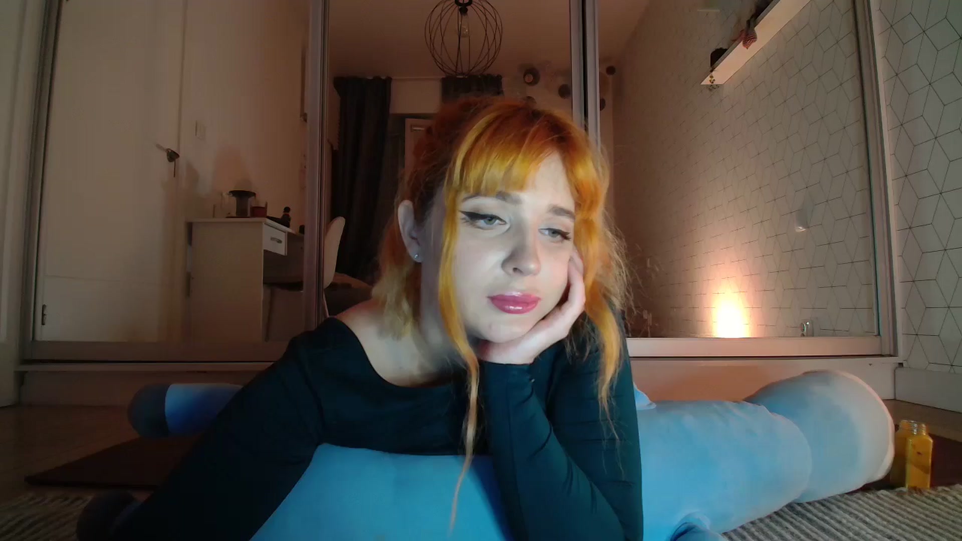 Gallery image thumbnail from KotisFoxy's myfreecams stream on, 07/13/2025, 20:57 image 15 of 20
