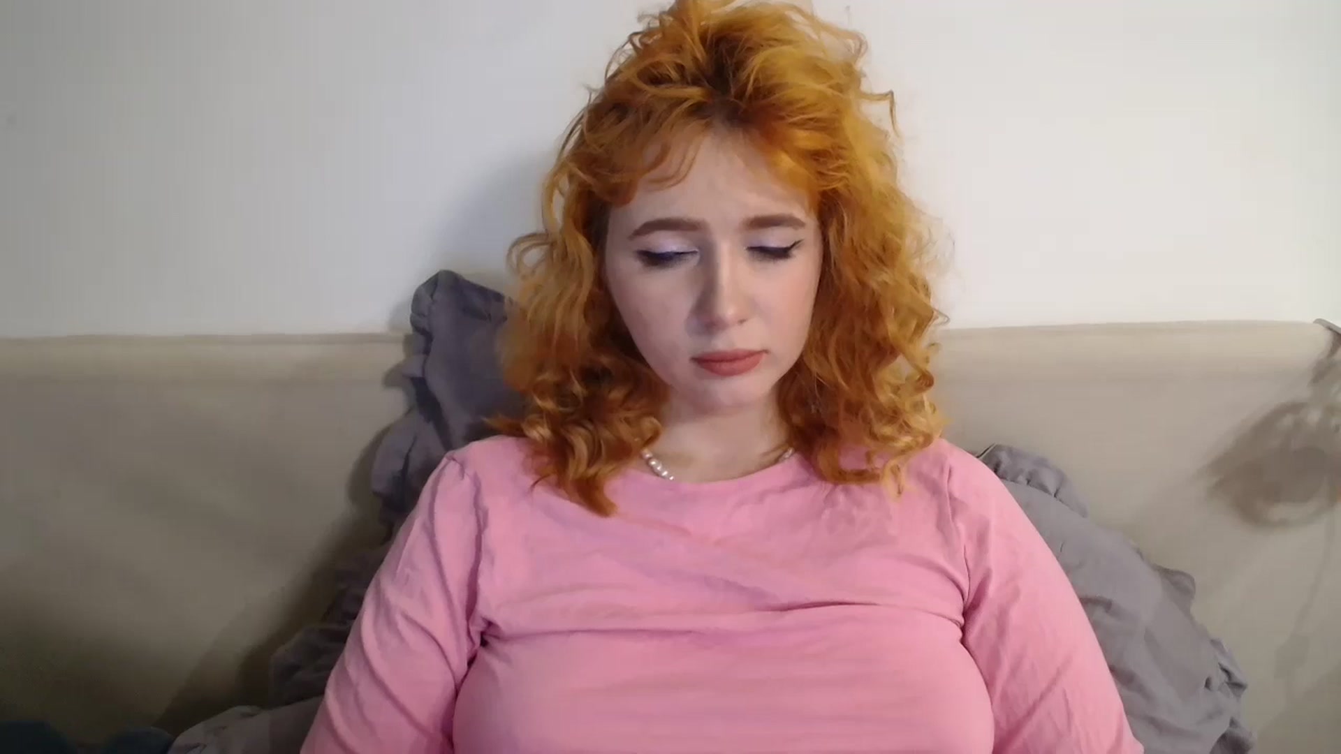 Gallery image thumbnail from KotisFoxy's myfreecams stream on, 07/17/2025, 22:06 image 5 of 20