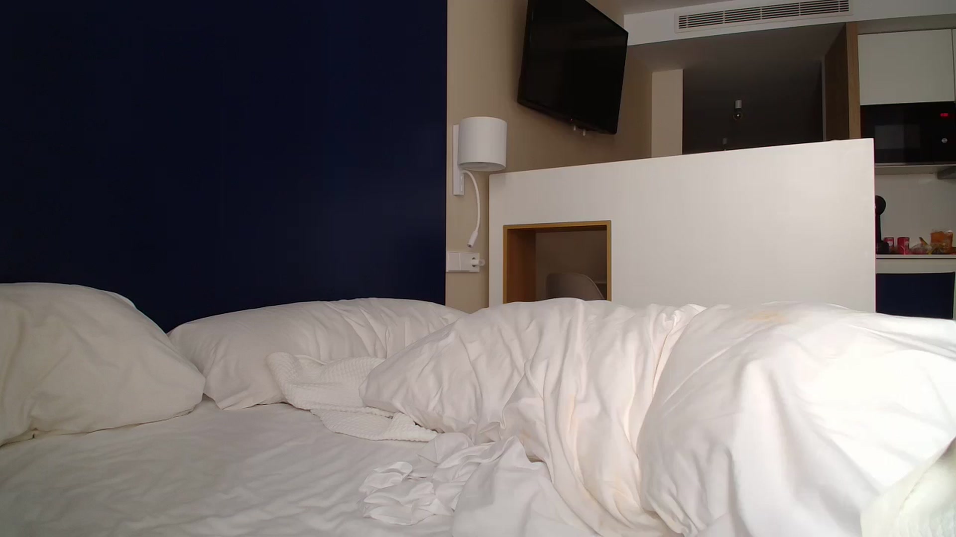 Gallery image thumbnail from KotisFoxy's myfreecams stream on, 07/26/2025, 13:58 image 1 of 20