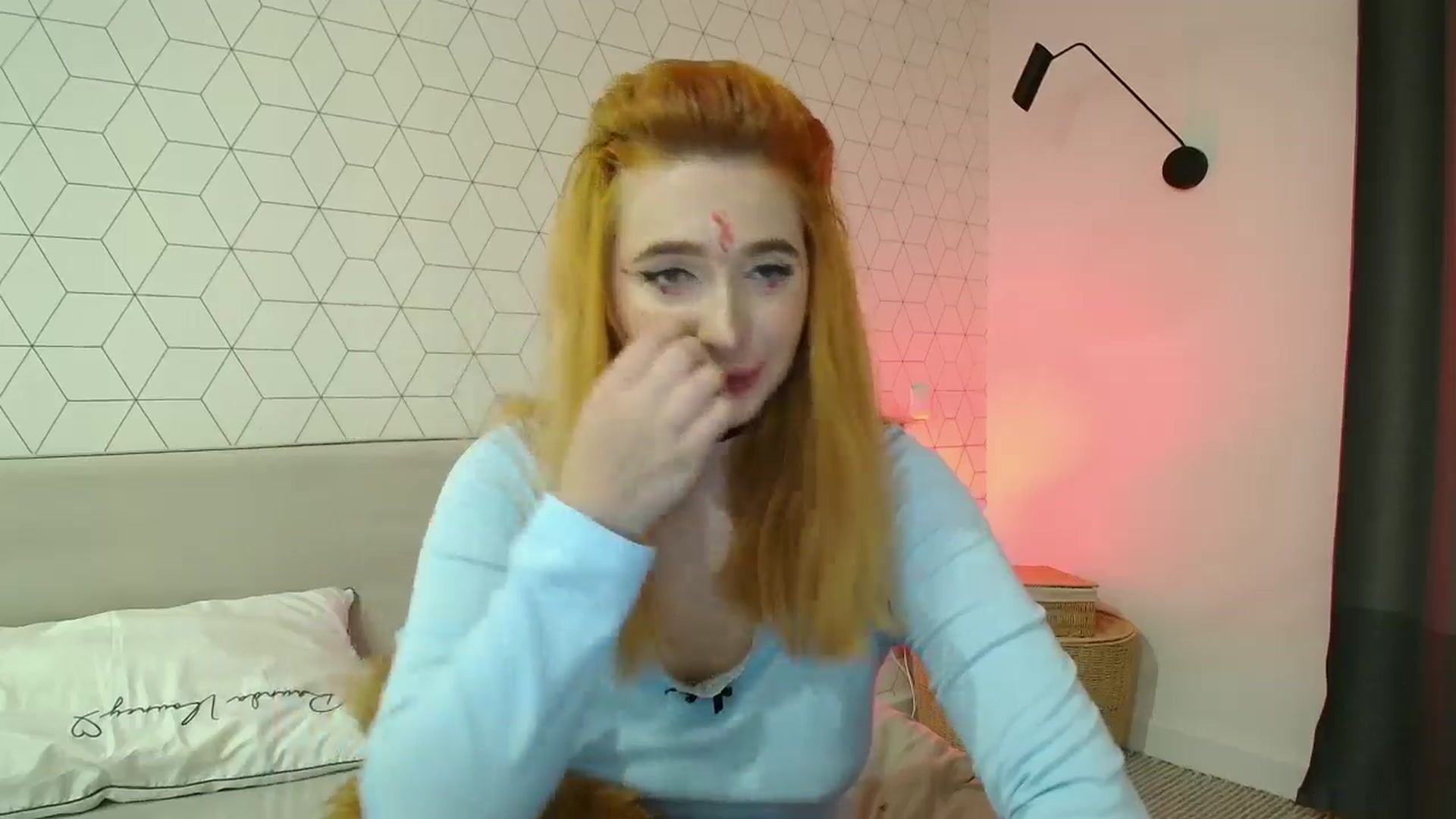 Gallery image thumbnail from KotisFoxy's myfreecams stream on, 09/25/2025, 18:11 image 9 of 20