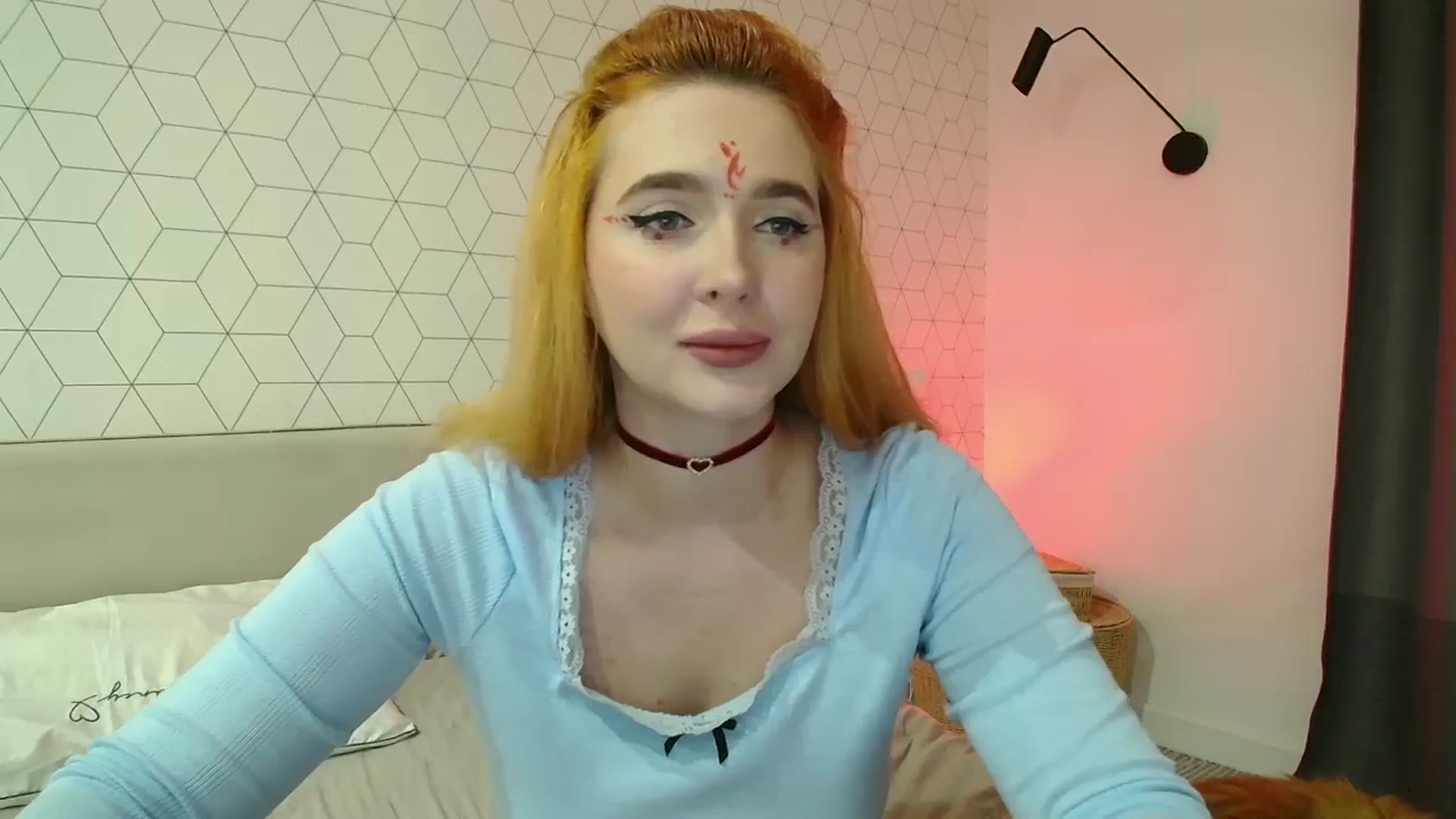 Gallery image thumbnail from KotisFoxy's myfreecams stream on, 09/25/2025, 18:11 image 13 of 20