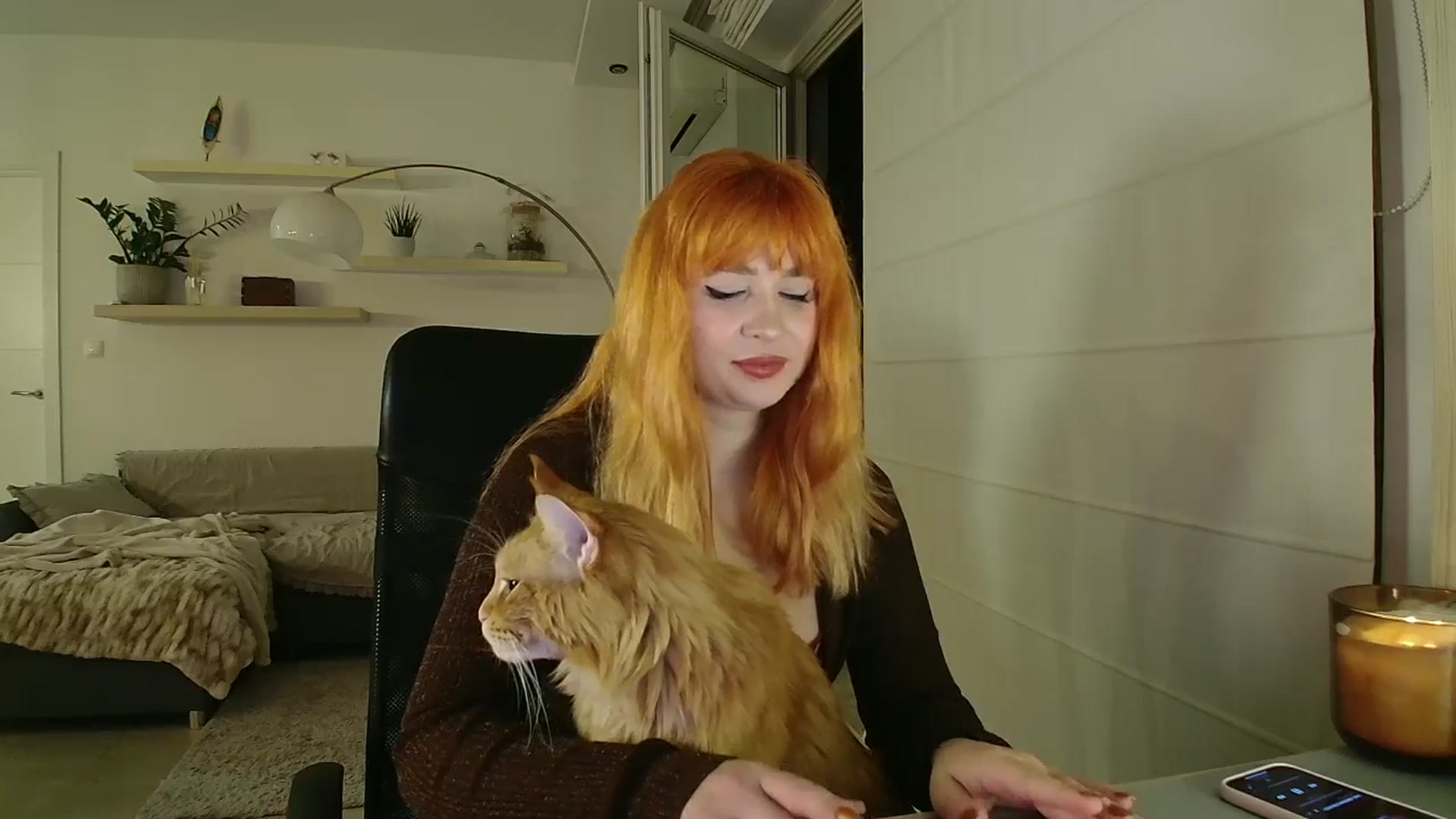 Gallery image thumbnail from KotisFoxy's myfreecams stream on, 10/07/2025, 24:00 image 18 of 20