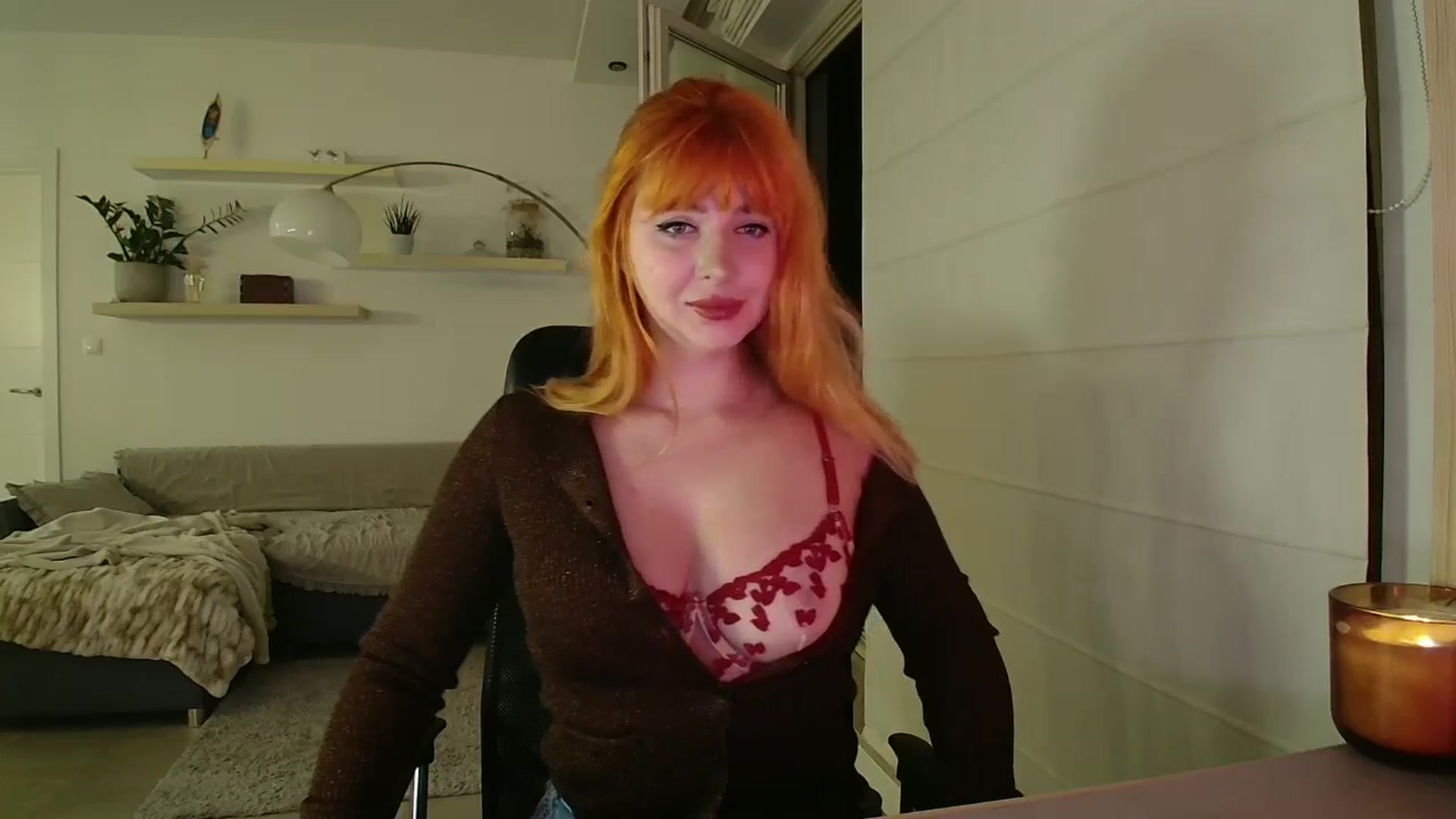 Gallery image thumbnail from KotisFoxy's myfreecams stream on, 10/07/2025, 24:00 image 7 of 20