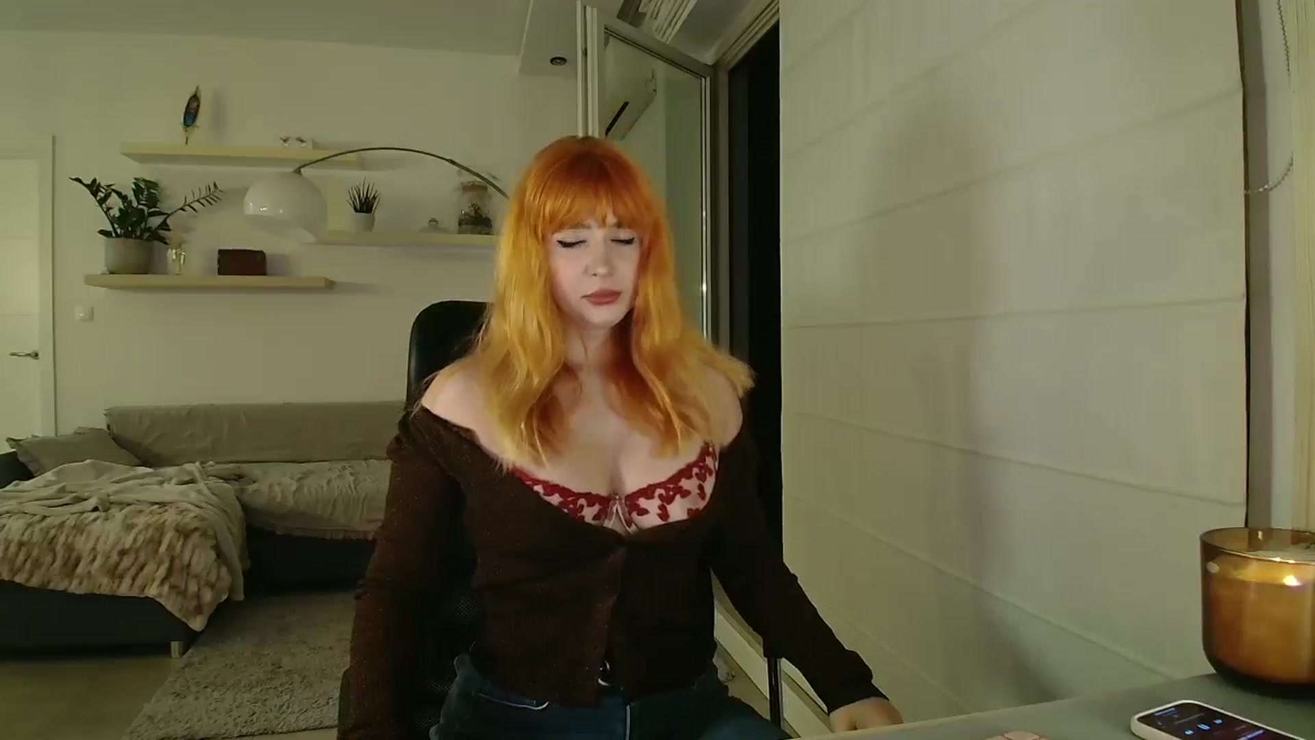 Gallery image thumbnail from KotisFoxy's myfreecams stream on, 10/07/2025, 24:30 image 7 of 20