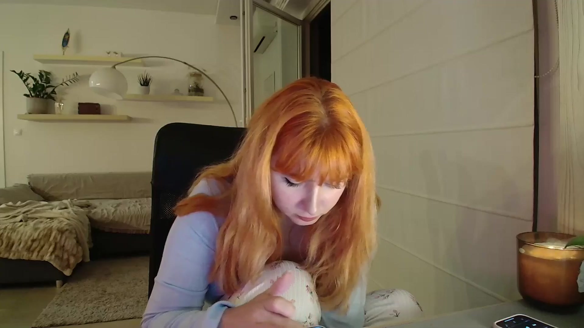 Gallery image thumbnail from KotisFoxy's myfreecams stream on, 10/07/2025, 03:54 image 4 of 20