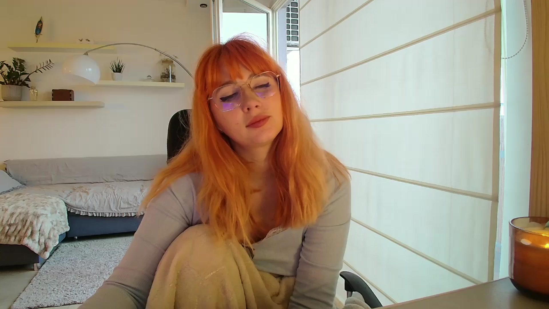 Gallery image thumbnail from KotisFoxy's myfreecams stream on, 10/07/2025, 06:47 image 18 of 20