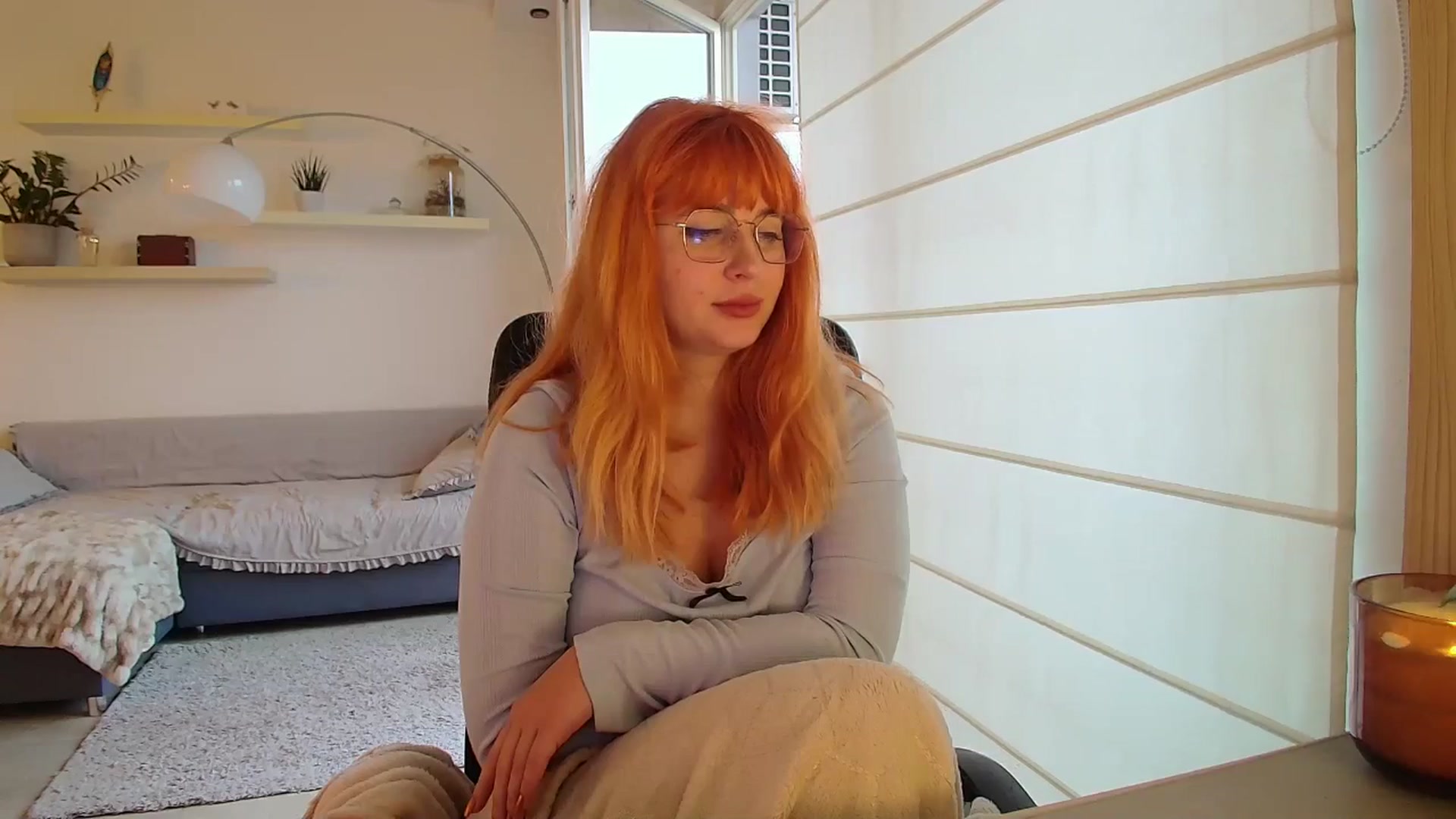 Gallery image thumbnail from KotisFoxy's myfreecams stream on, 10/07/2025, 06:47 image 17 of 20
